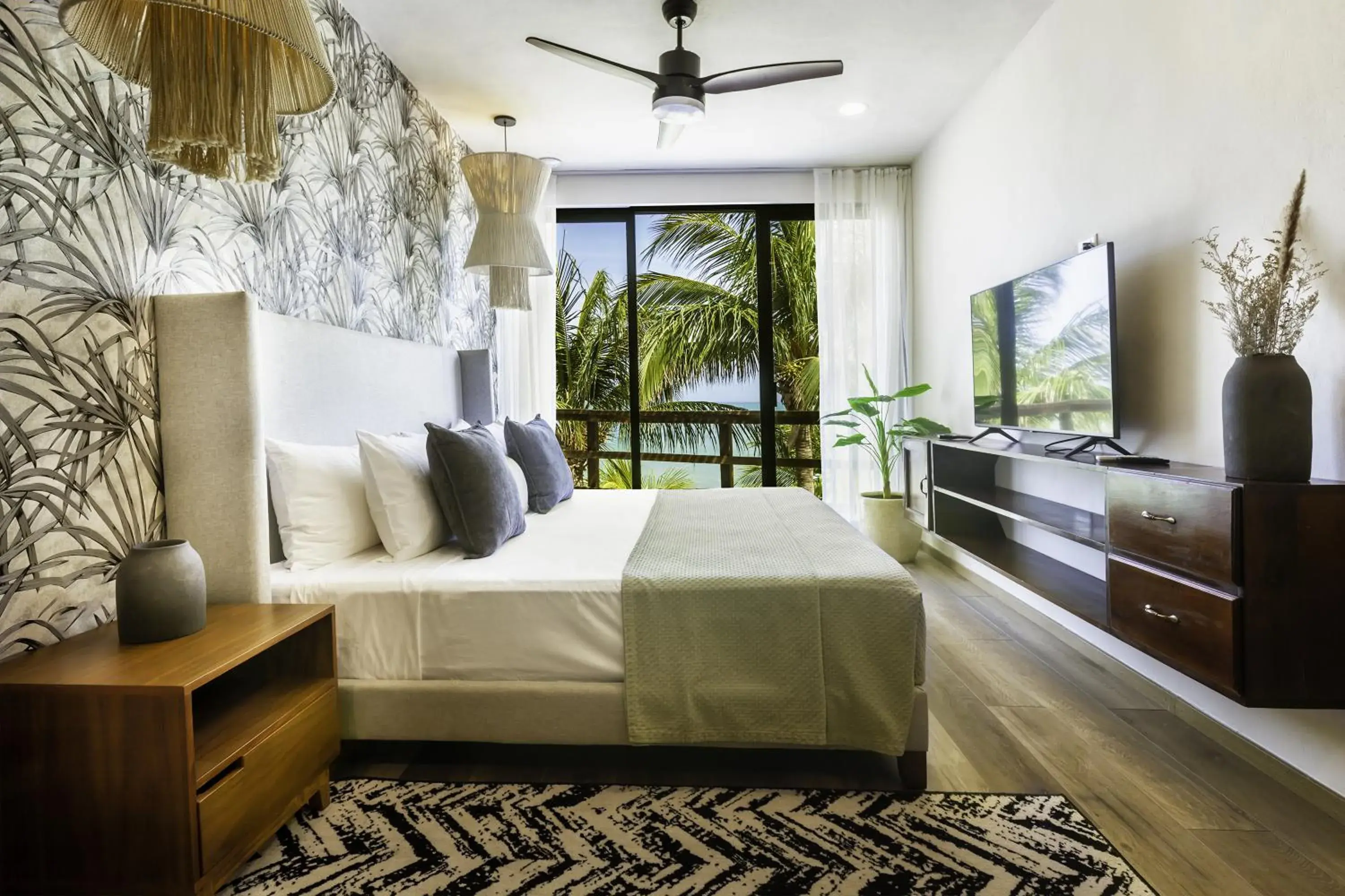 Bed in Beachfront Hotel La Palapa - Adults Only Bed in Beachfront Hotel La Palapa - Adults Only