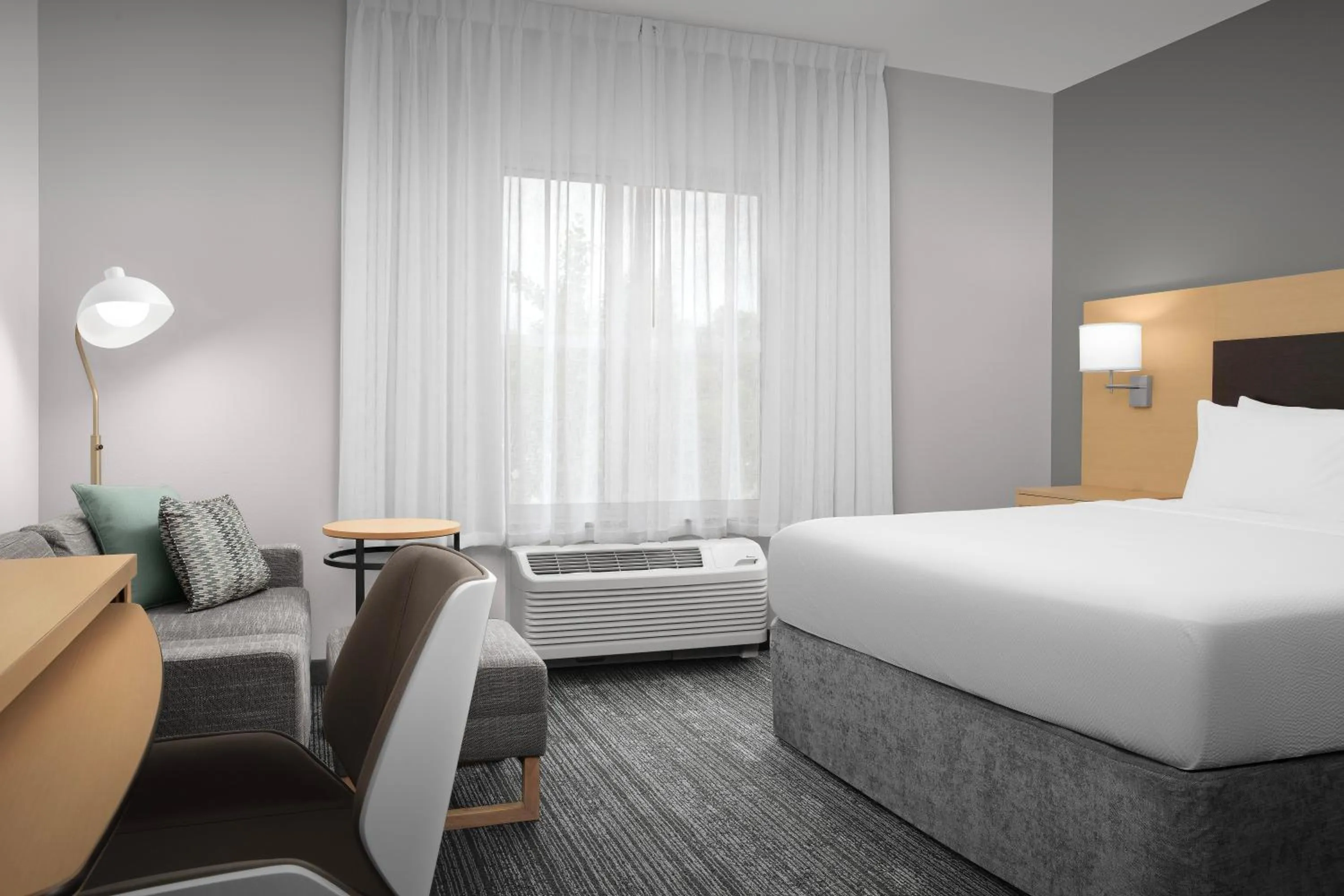 Bedroom, Bed in TownePlace Suites by Marriott Franklin Cool Springs