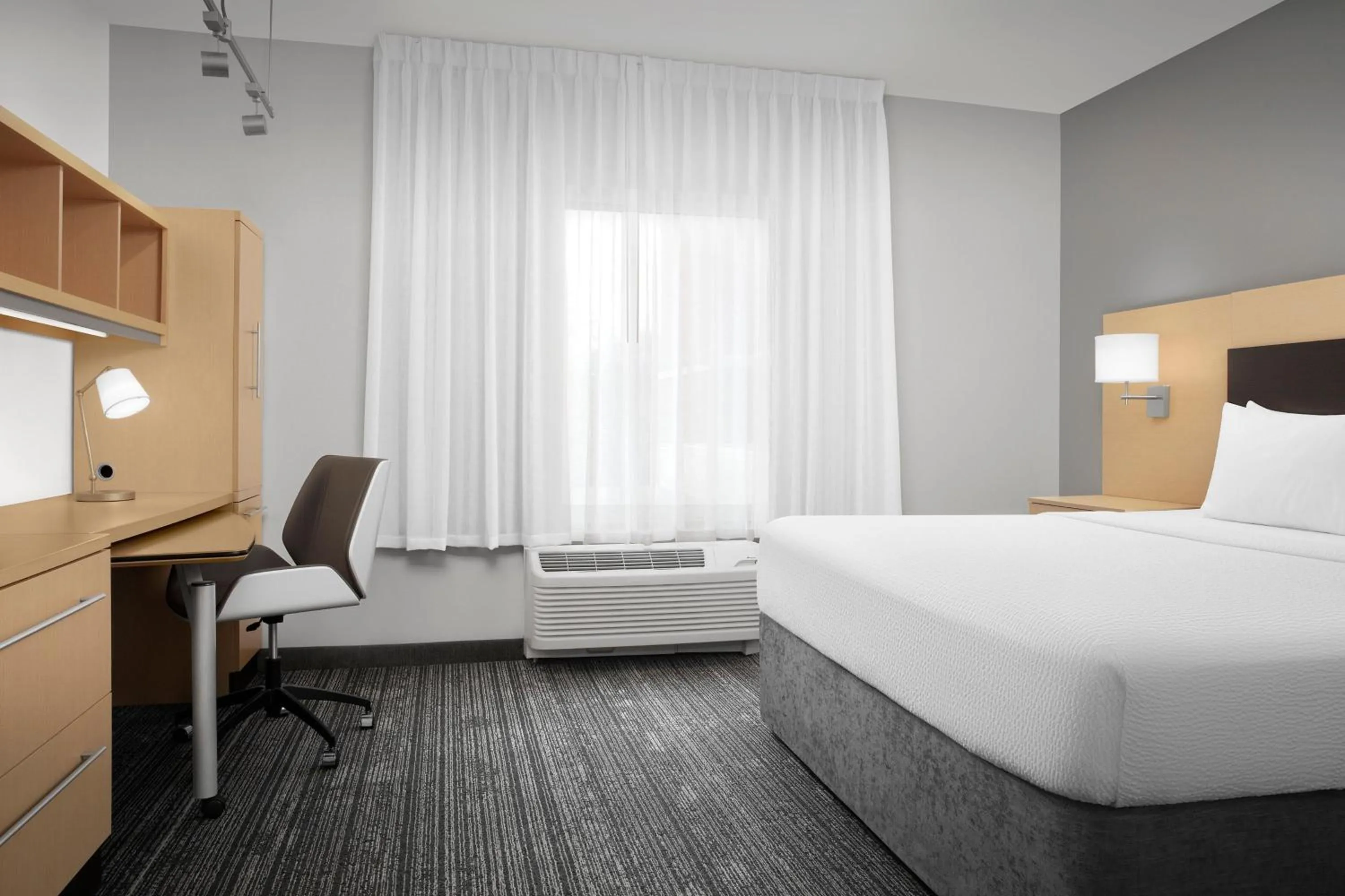 Photo of the whole room, Bed in TownePlace Suites by Marriott Franklin Cool Springs
