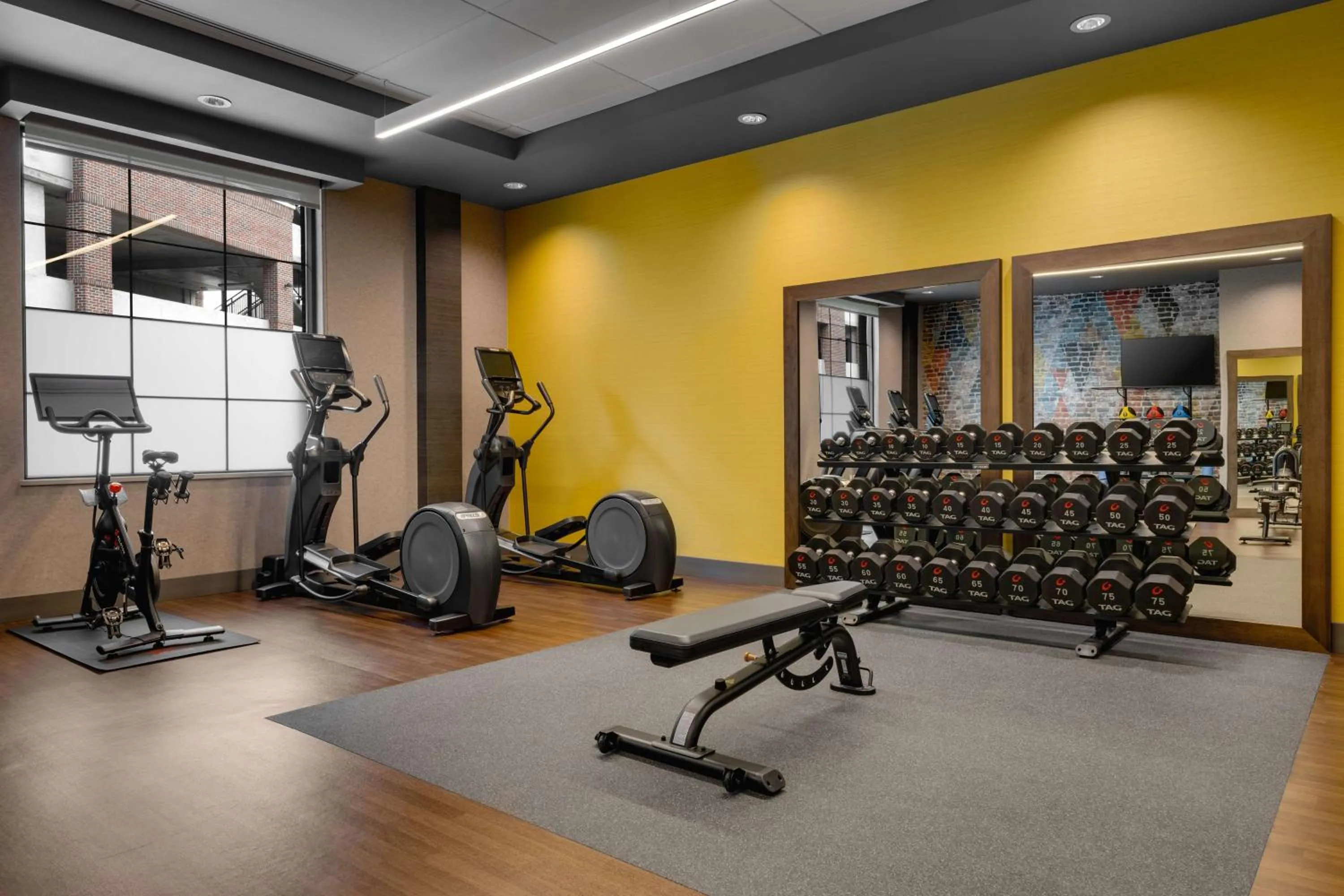 Fitness centre/facilities in Hotel Nickel Plate Fishers, Tapestry Collection By Hilton