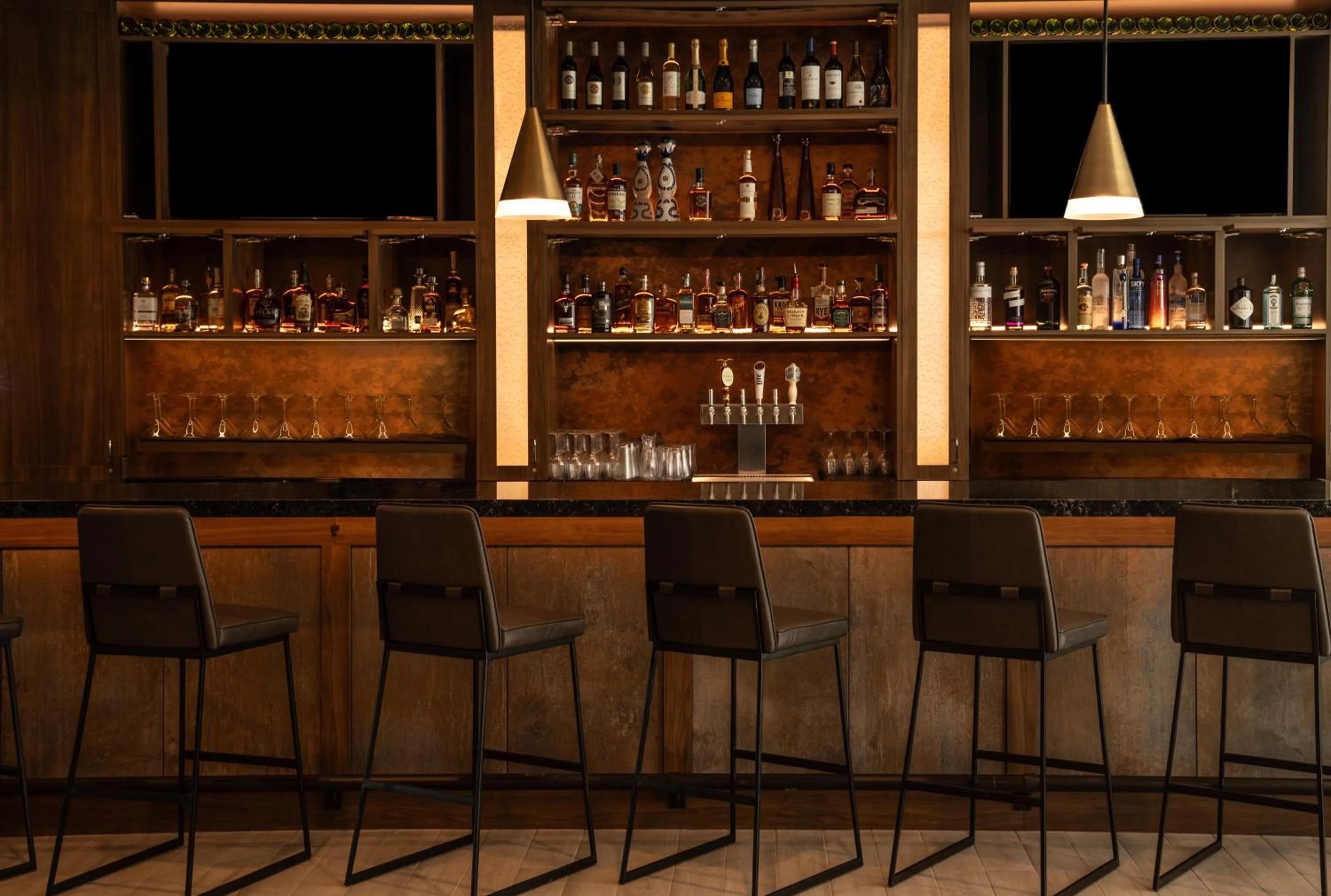 Lounge or bar in Home2 Suites by Hilton Fort Walton Beach Eglin AirForce Base