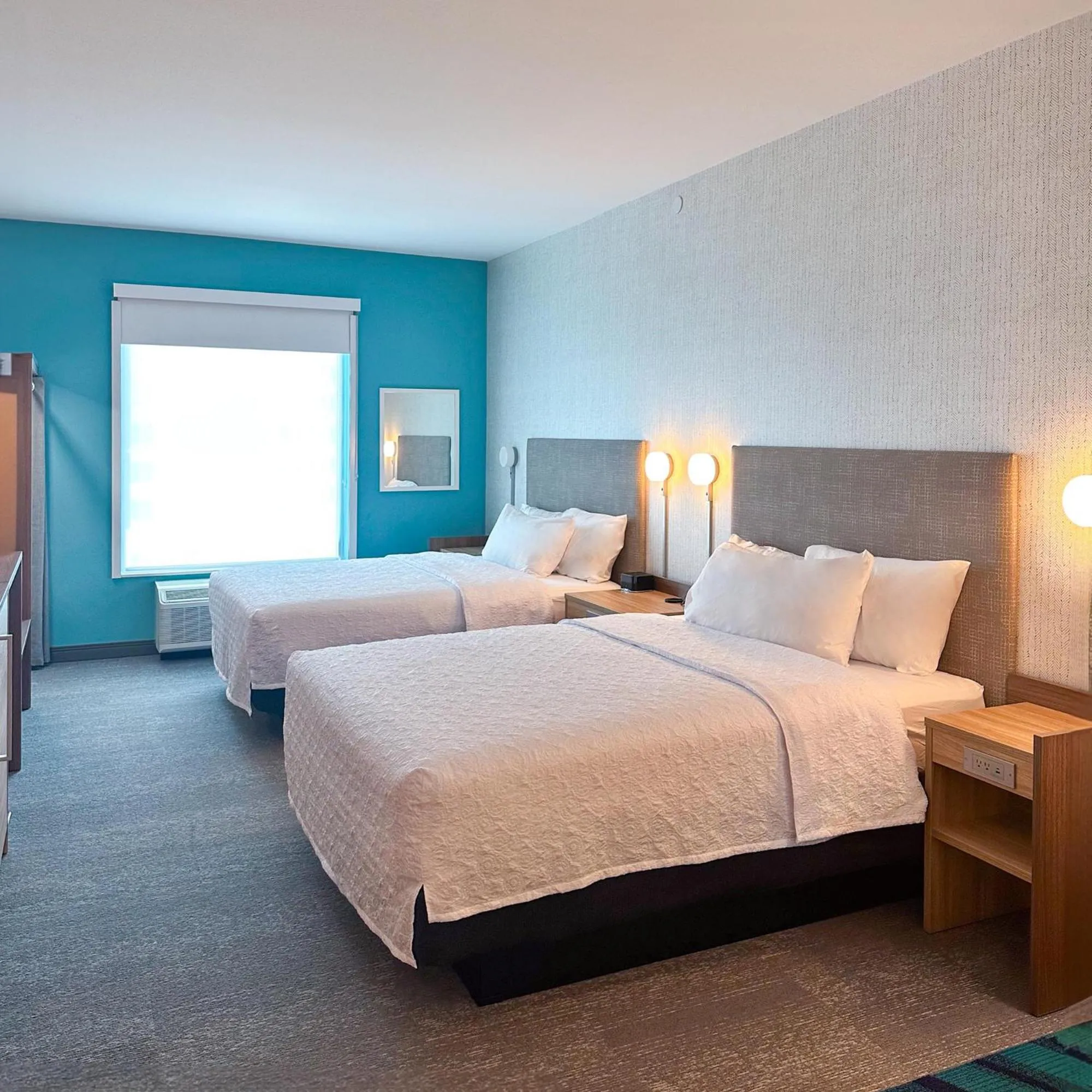 Bed in Home2 Suites by Hilton Fort Walton Beach Eglin AirForce Base