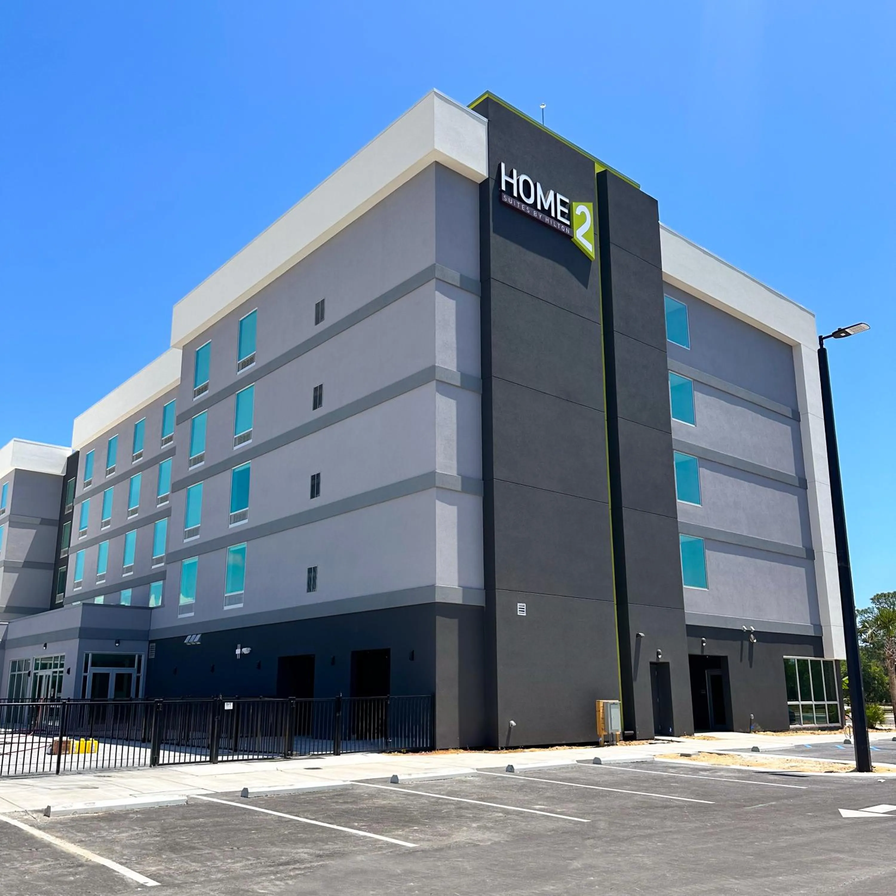 Property building in Home2 Suites by Hilton Fort Walton Beach Eglin AirForce Base