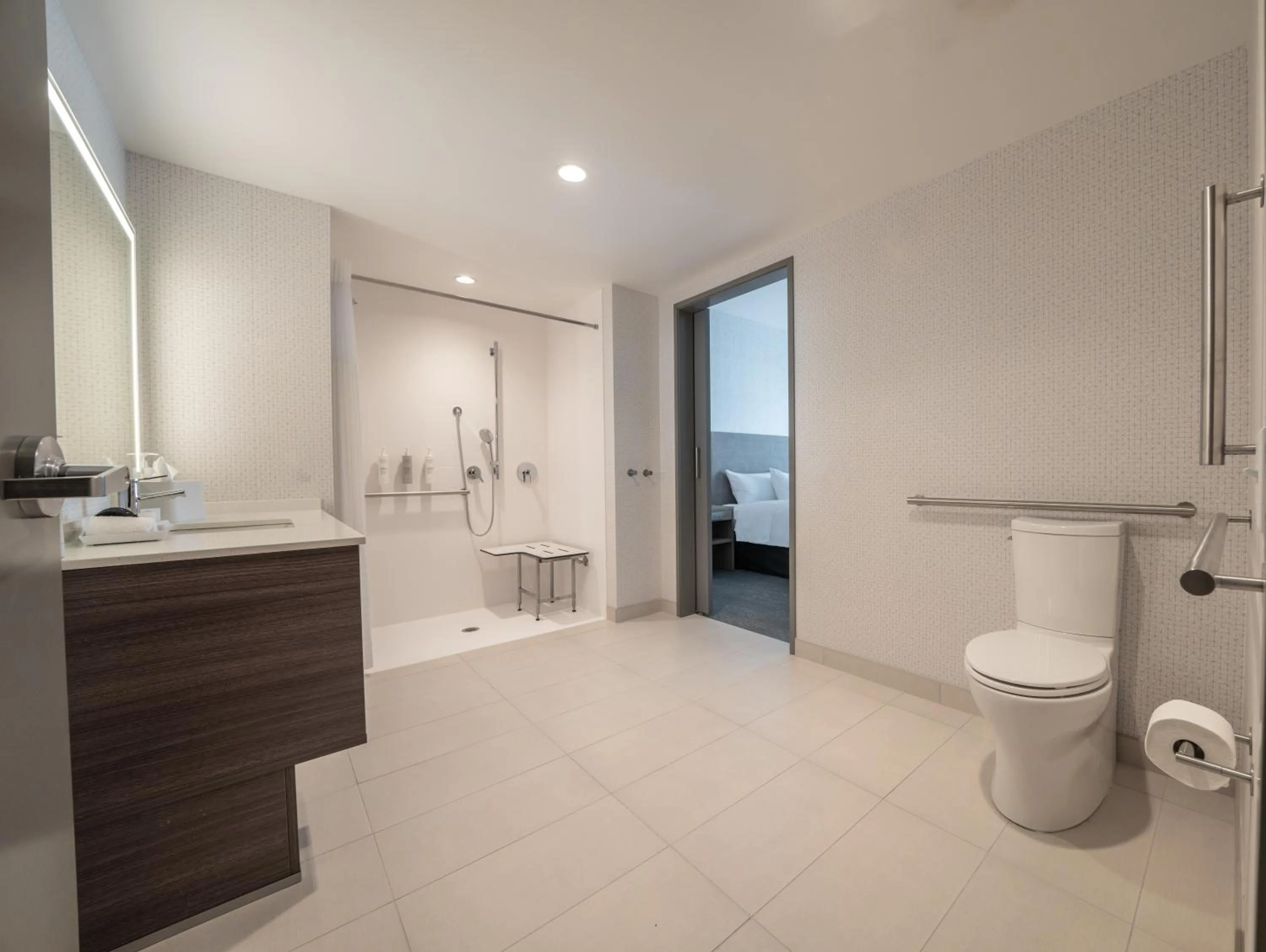 Shower in Home2 Suites by Hilton Fort Walton Beach Eglin AirForce Base