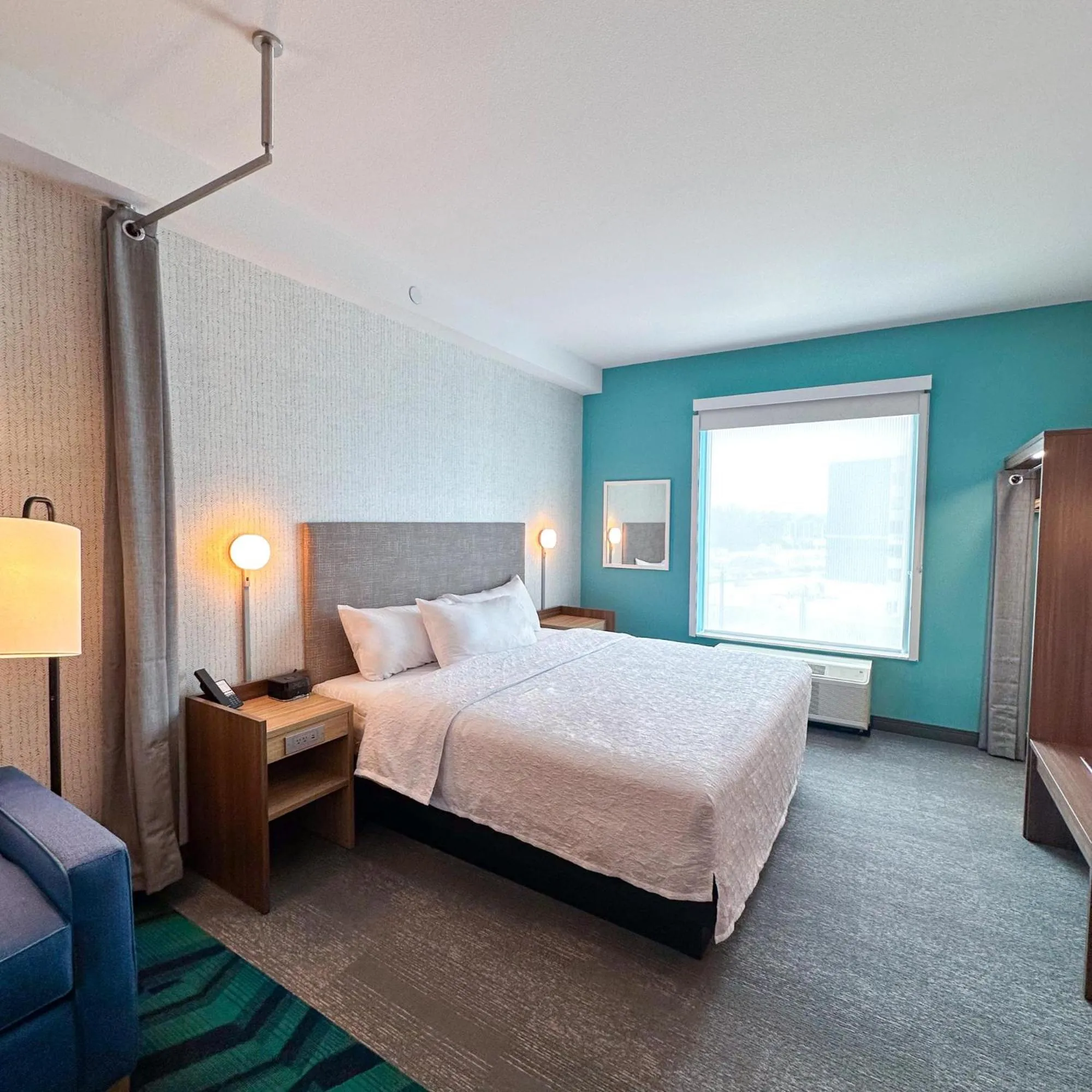 Bed in Home2 Suites by Hilton Fort Walton Beach Eglin AirForce Base