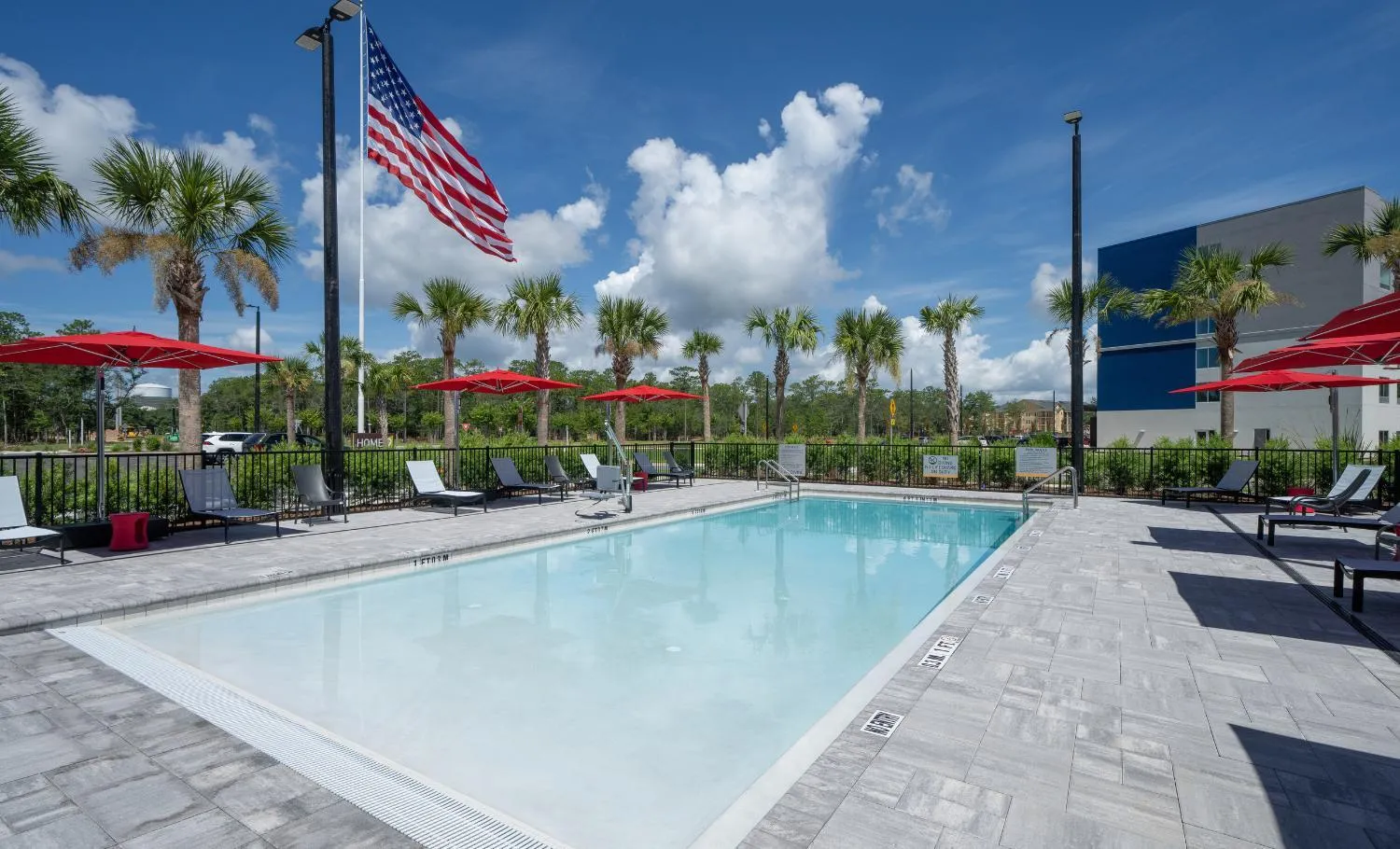 Swimming pool in Home2 Suites by Hilton Fort Walton Beach Eglin AirForce Base
