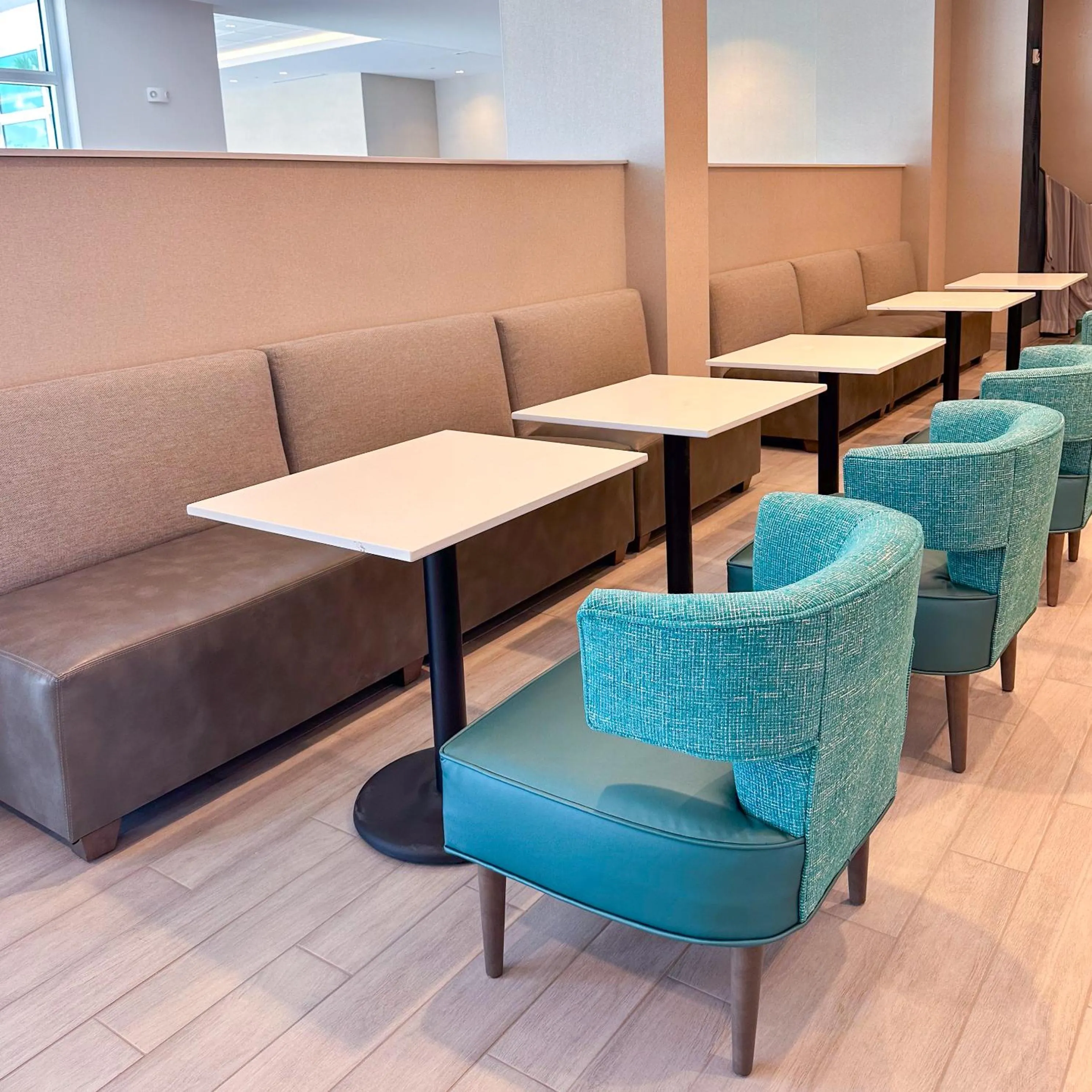 Seating area in Home2 Suites by Hilton Fort Walton Beach Eglin AirForce Base