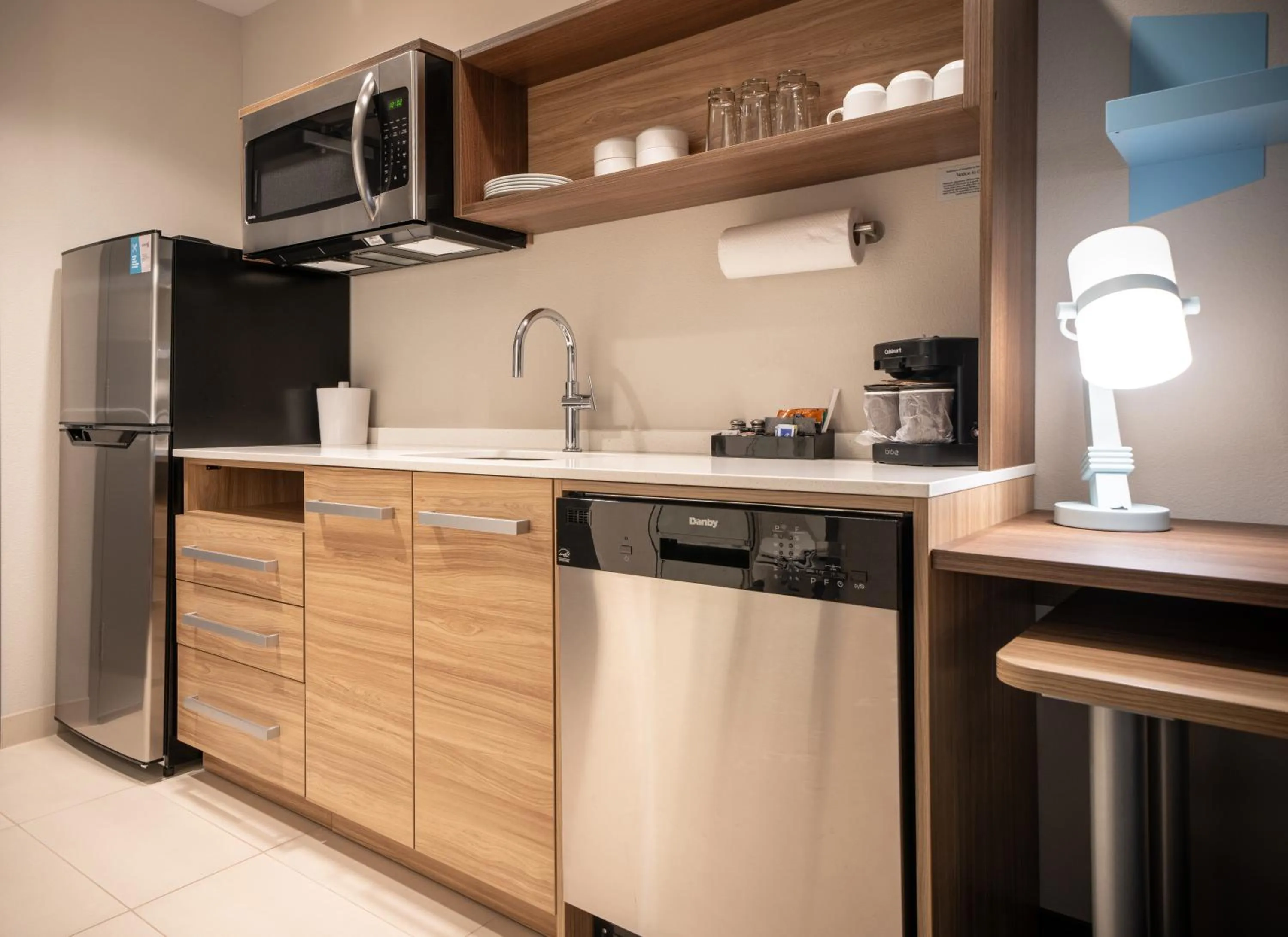 Coffee/tea facilities in Home2 Suites by Hilton Fort Walton Beach Eglin AirForce Base