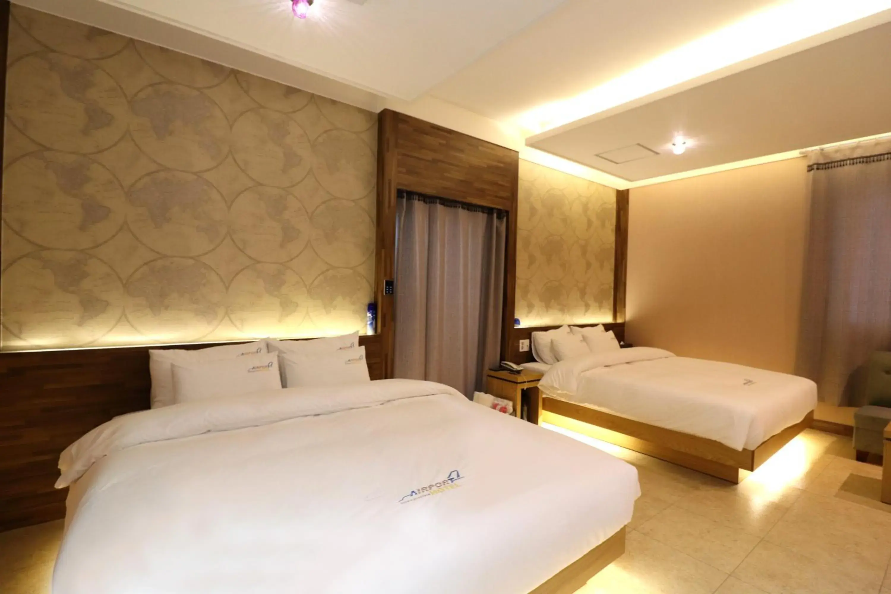 Bedroom, Bed in Hotel Airport Bedroom, Bed in Hotel Airport