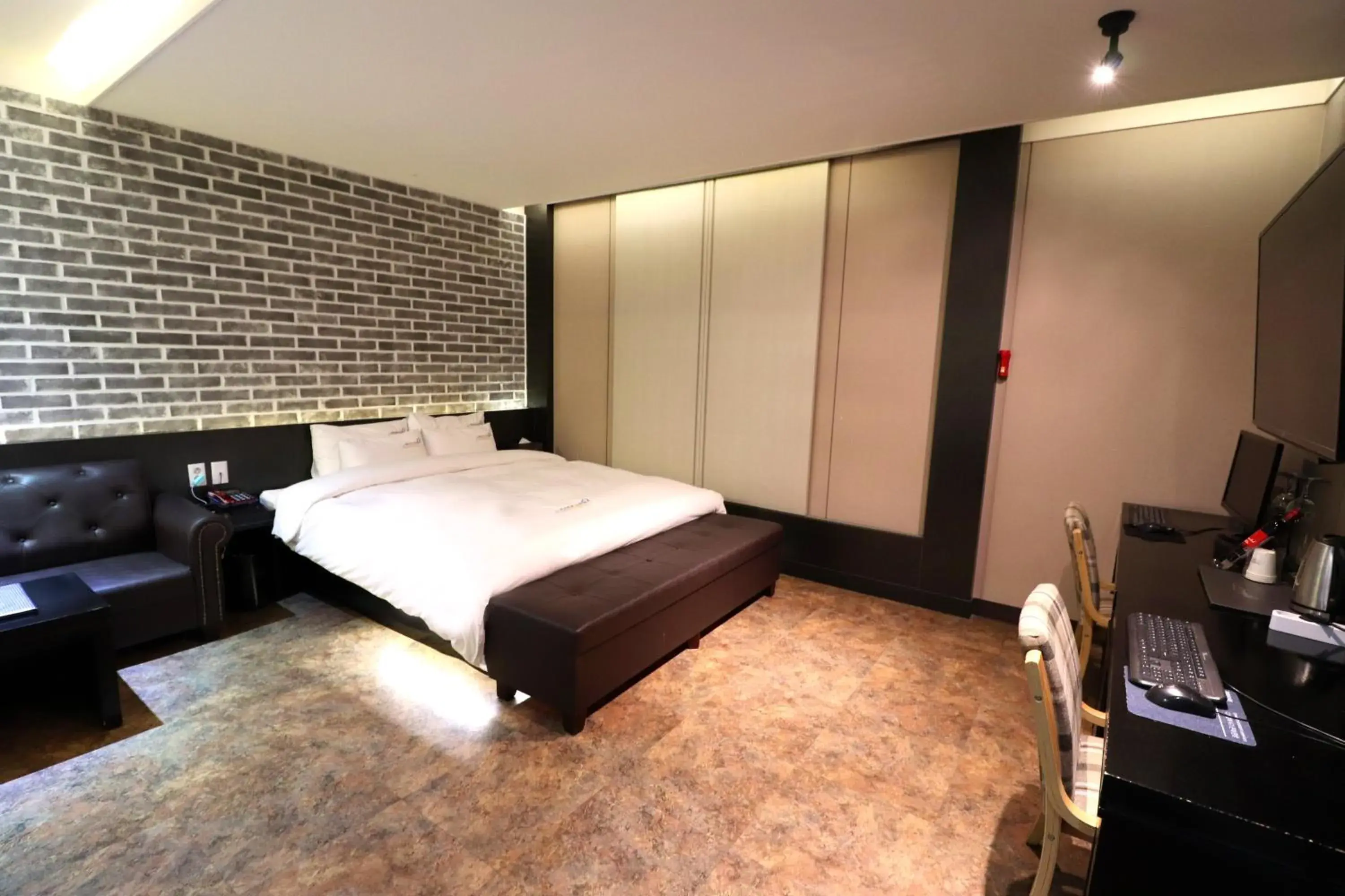 Bedroom, Bed in Hotel Airport Bedroom, Bed in Hotel Airport