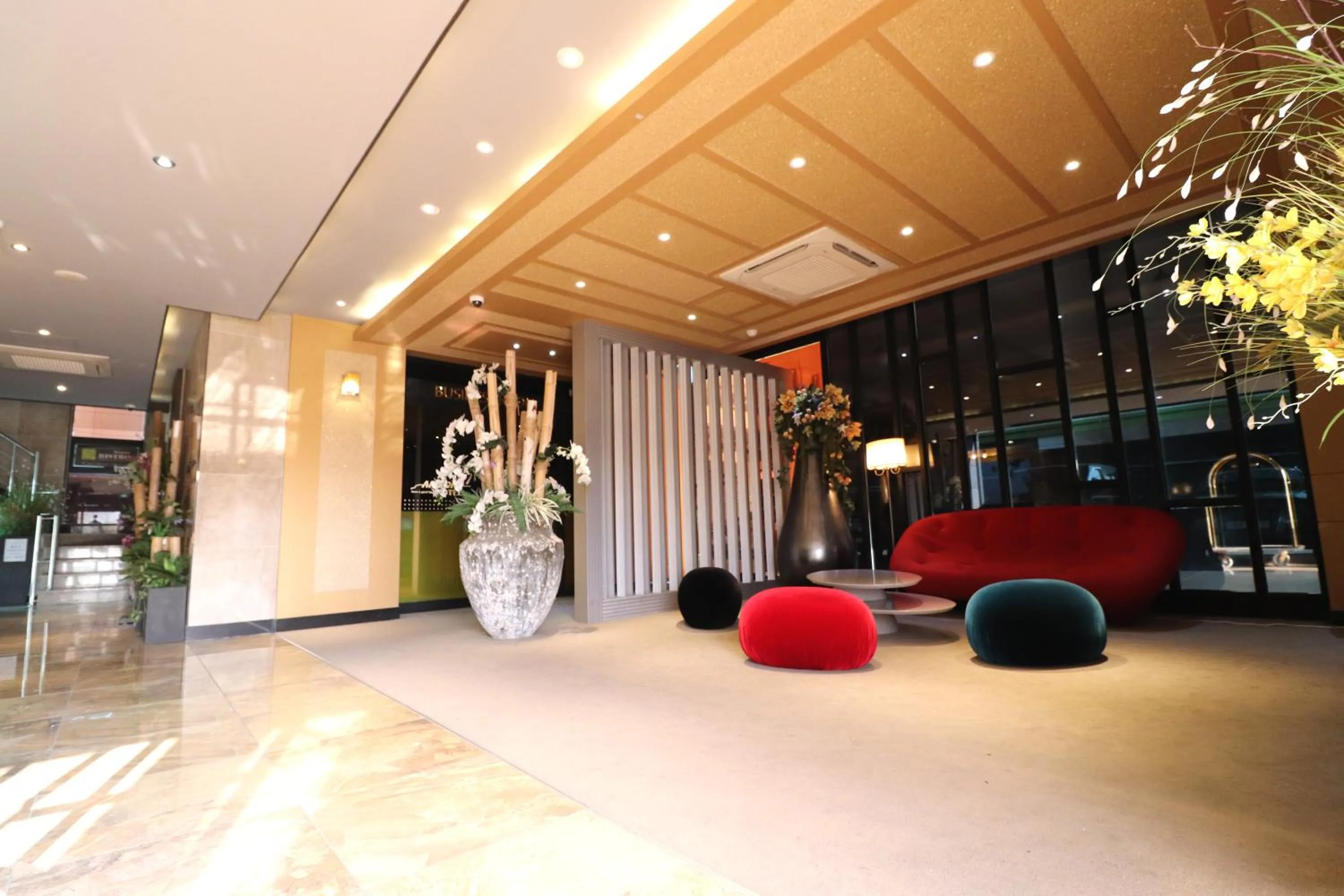 Lobby or reception in Hotel Airport