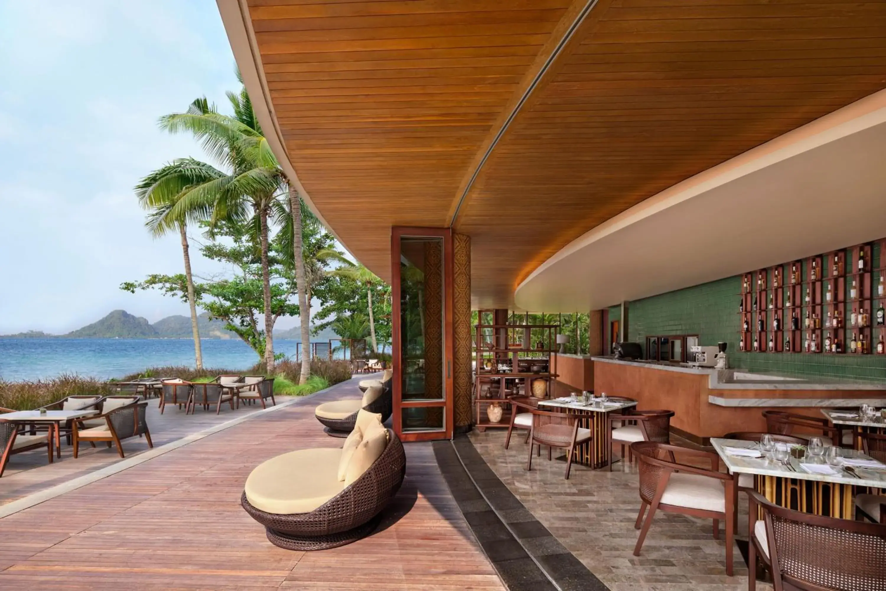 Restaurant/places to eat in Lampung Marriott Resort & Spa Restaurant/places to eat in Lampung Marriott Resort & Spa