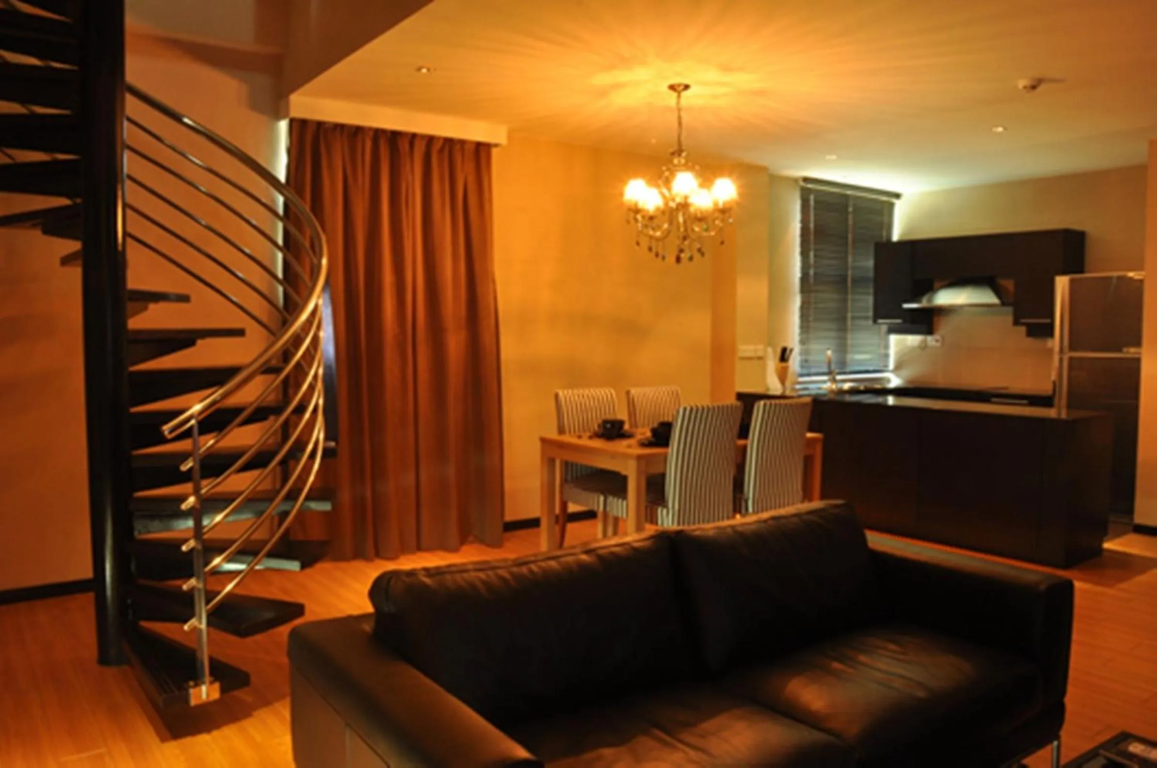 Dining area in Tat Place Hotel