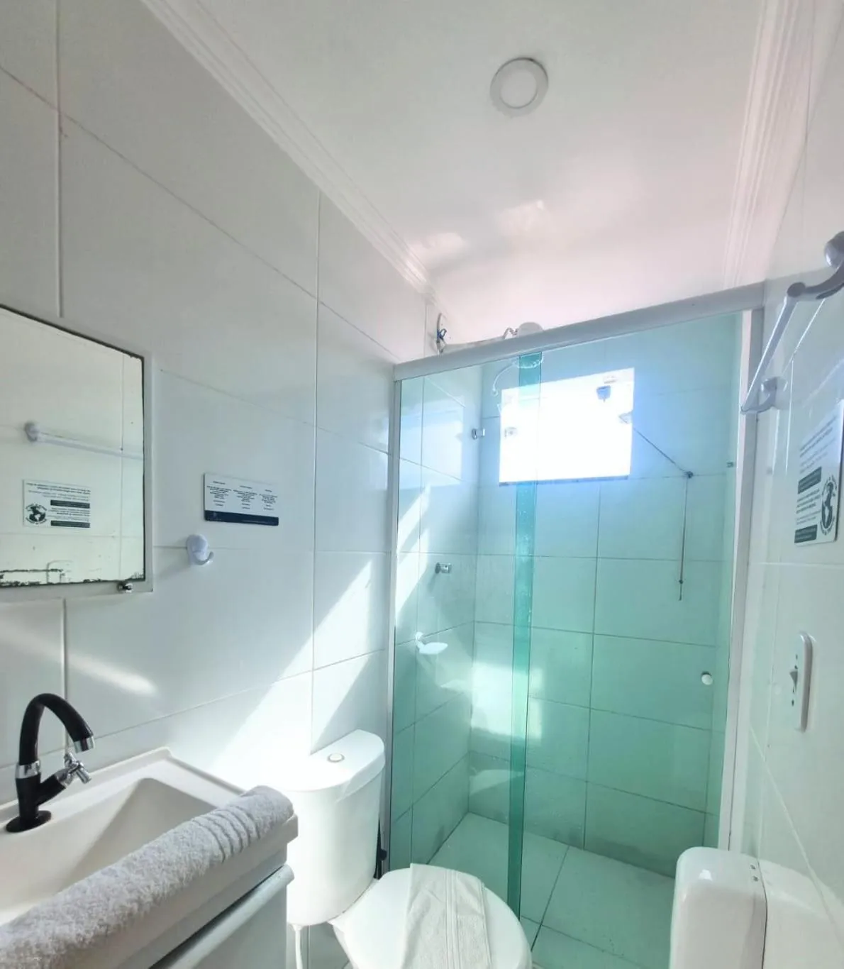 Bathroom in Terra Nova Cabo Frio Front Beach