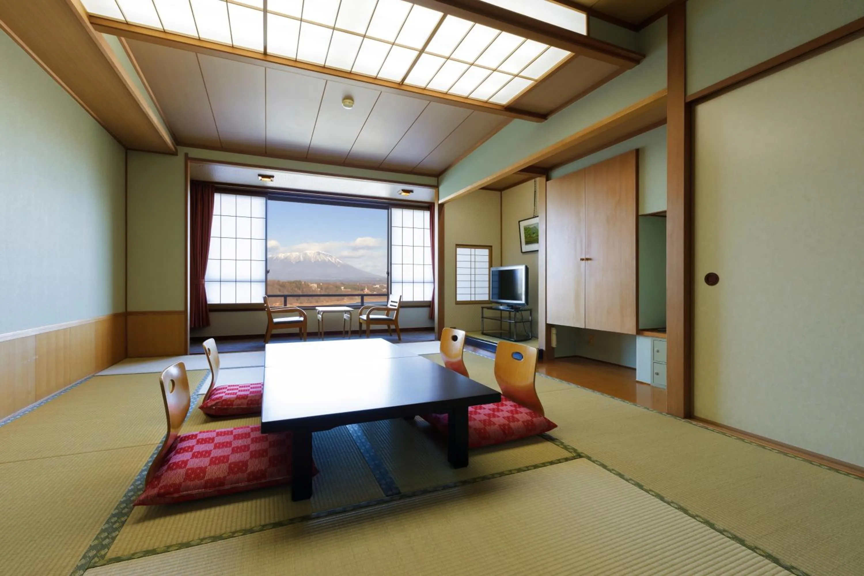 Photo of the whole room in Hotel Shion