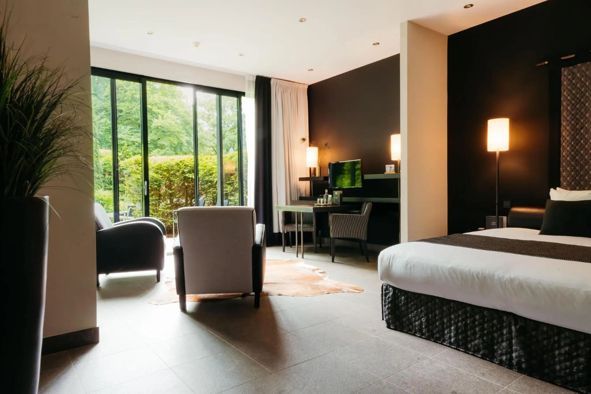 Bedroom, Bed in Hotel Gastronomique de Echoput