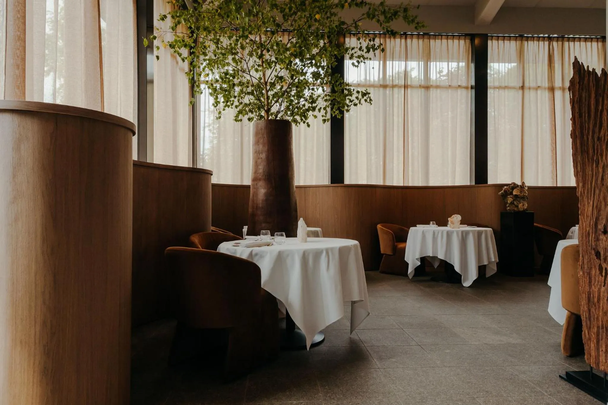 Restaurant/places to eat in Hotel Gastronomique de Echoput