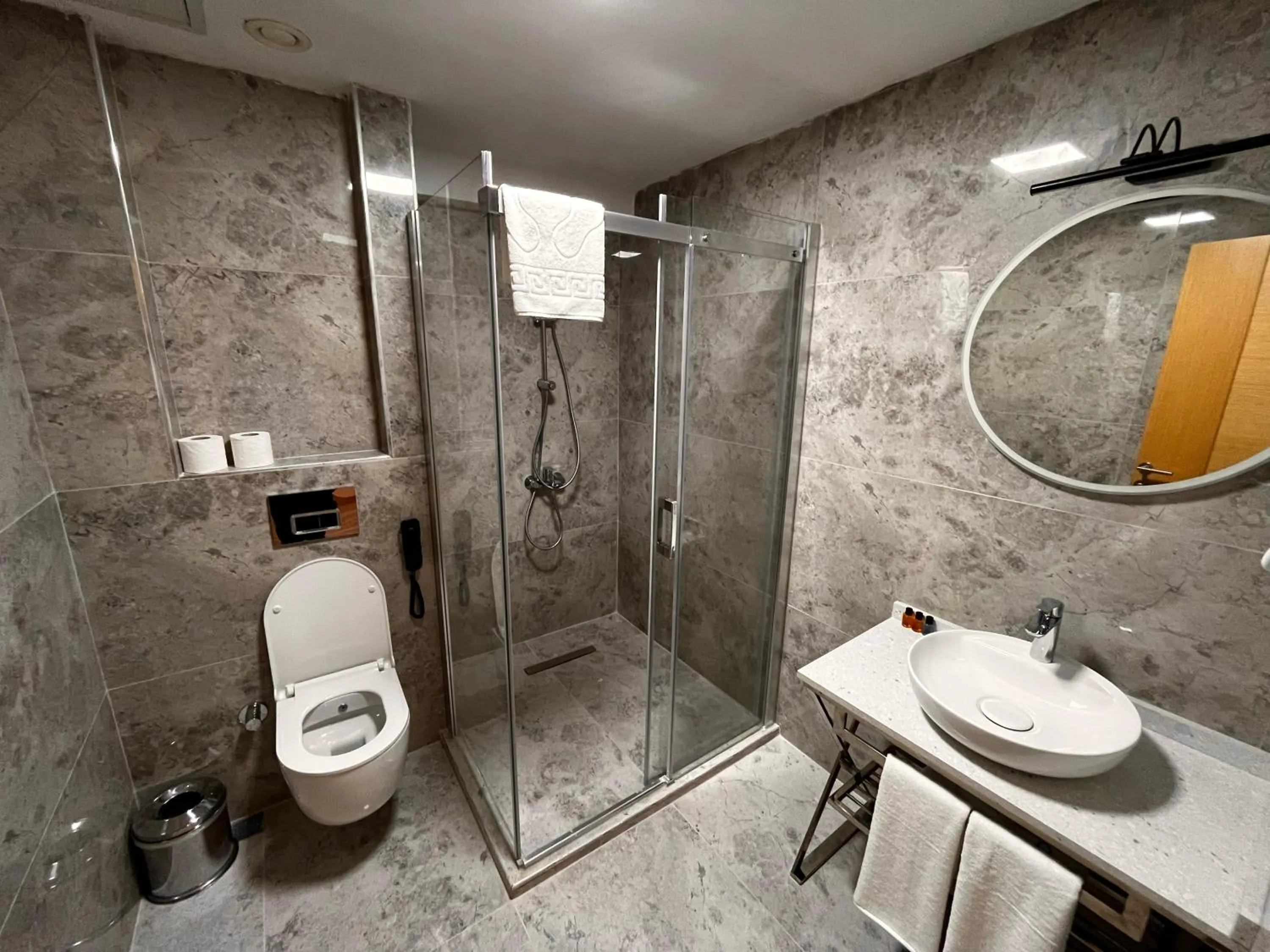 Bathroom in Downtown Sirkeci Hotel