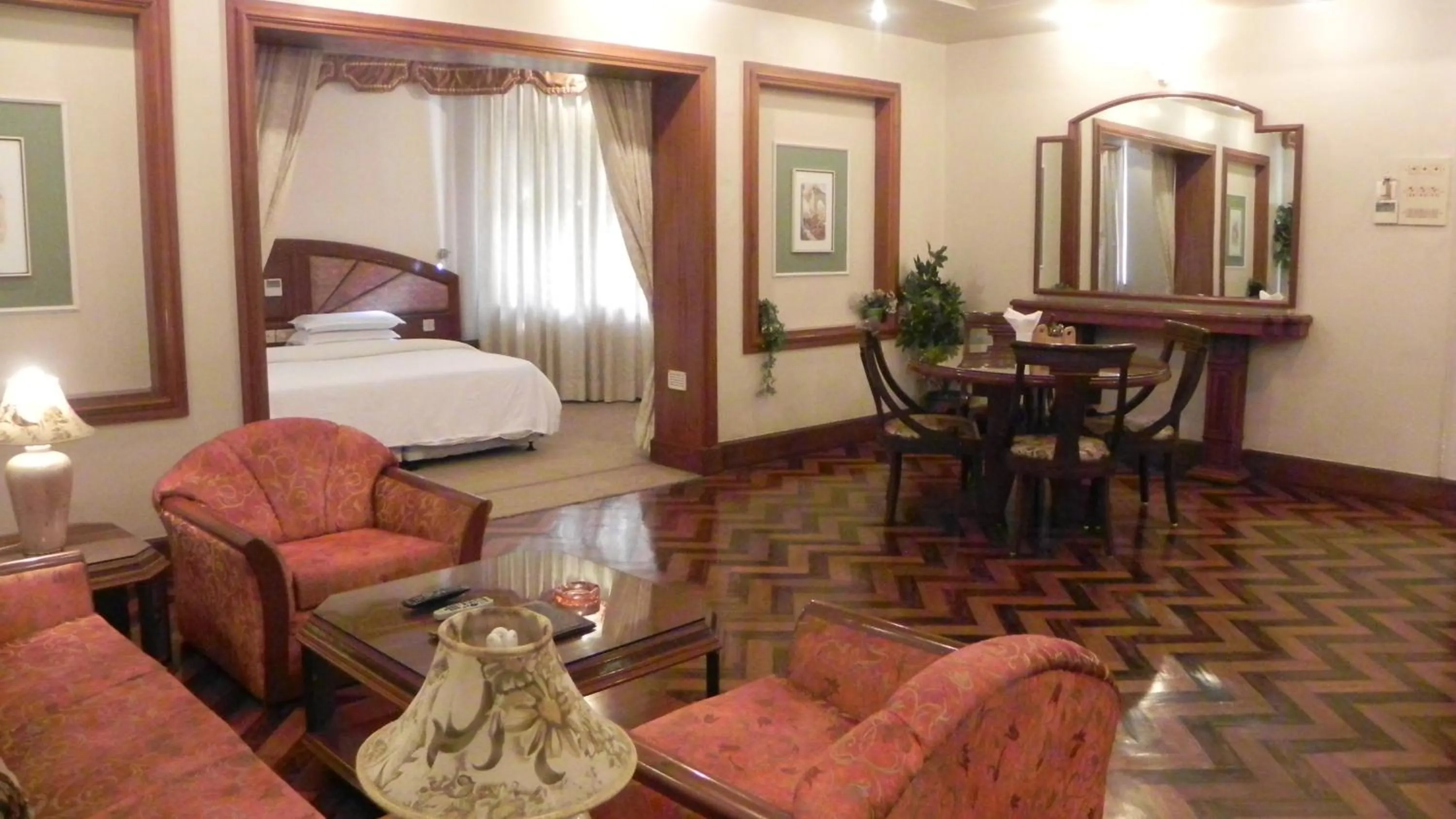 Photo of the whole room, Bed in Hotel Aram