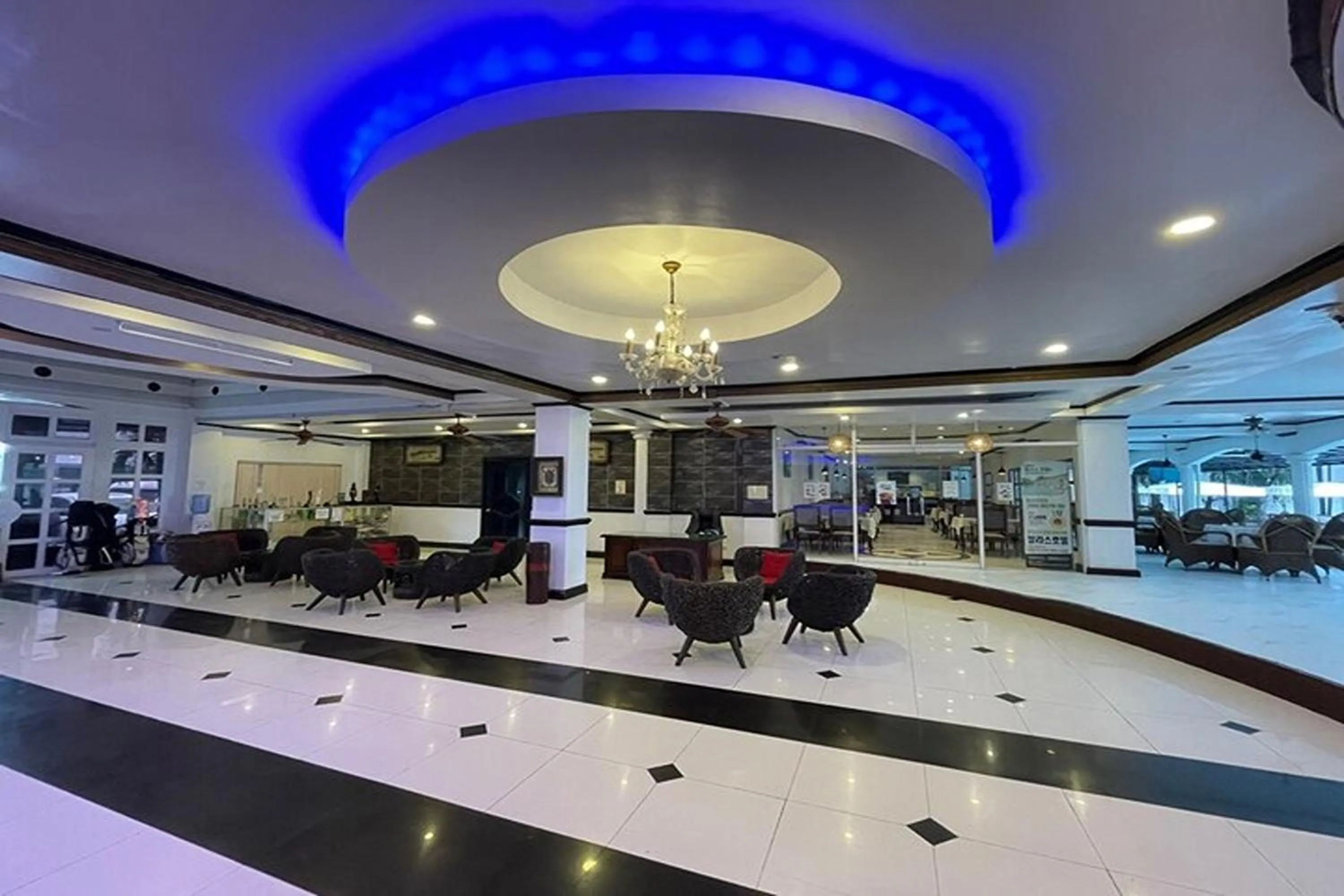 Lobby or reception in Angeles Palace Hotel