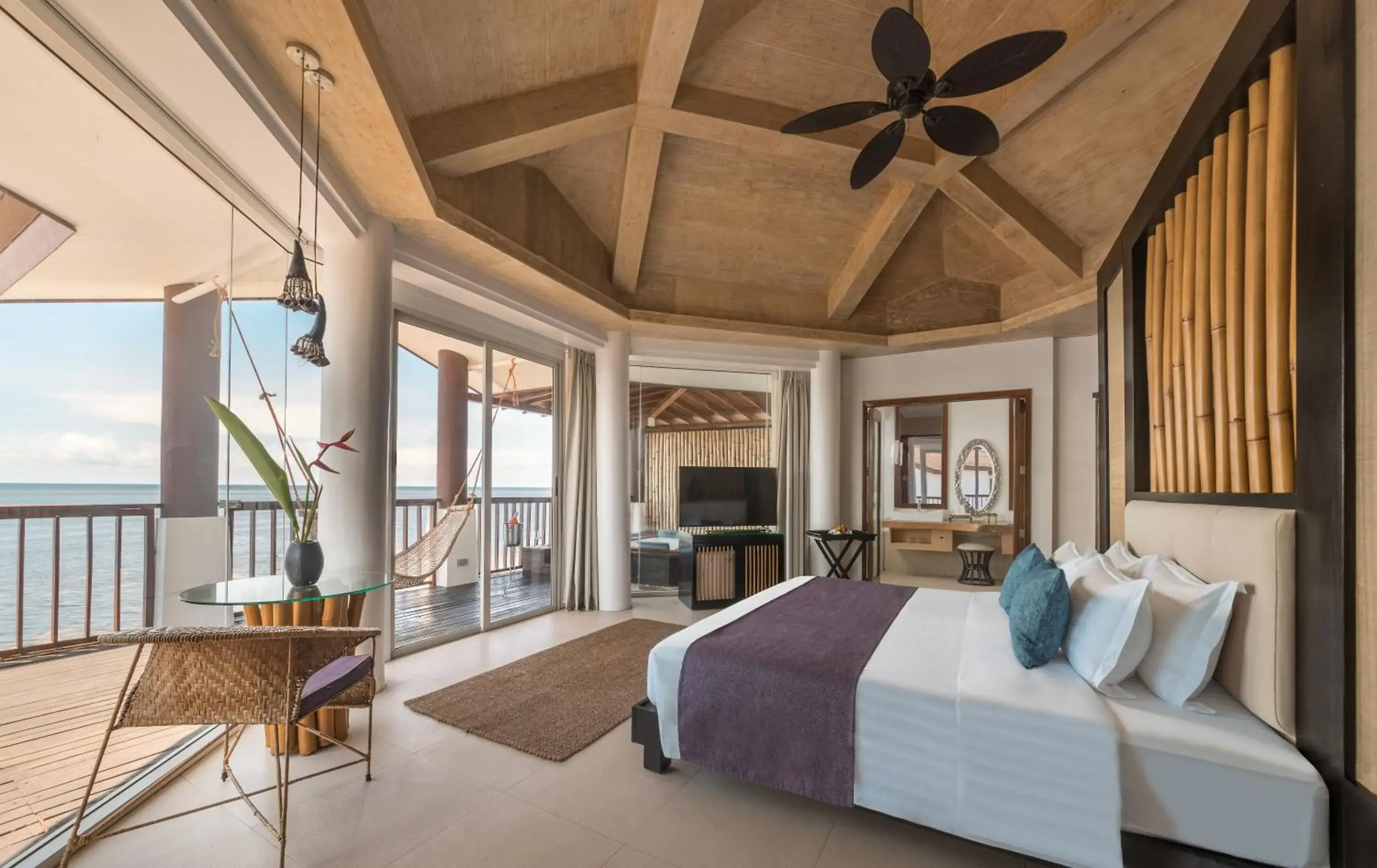 Bedroom, Bed in Princesa Garden Island Resort and Spa Bedroom, Bed in Princesa Garden Island Resort and Spa