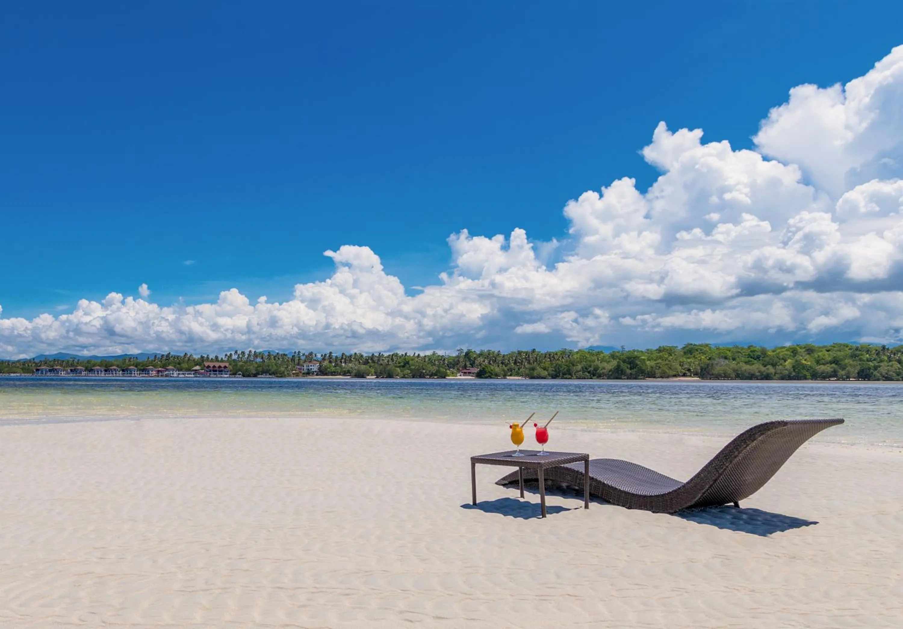 Beach in Princesa Garden Island Resort and Spa