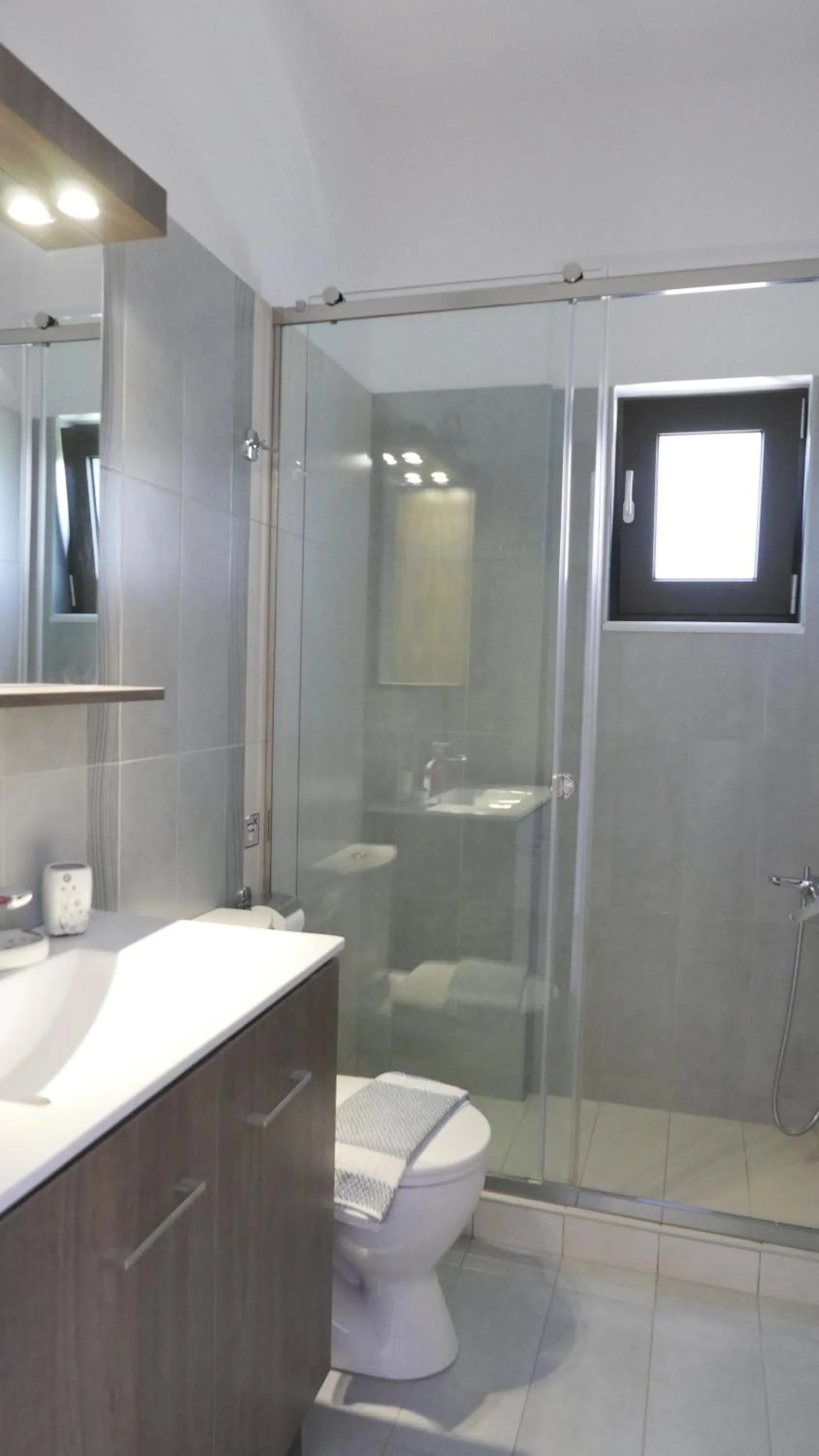 Bathroom in Angela Apartments