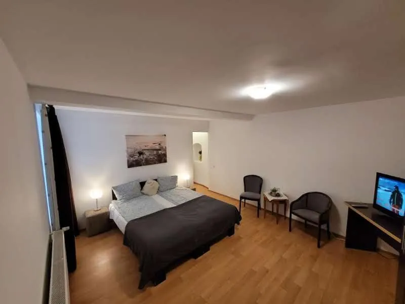 Photo of the whole room, Bed in Main Square Apartments & More
