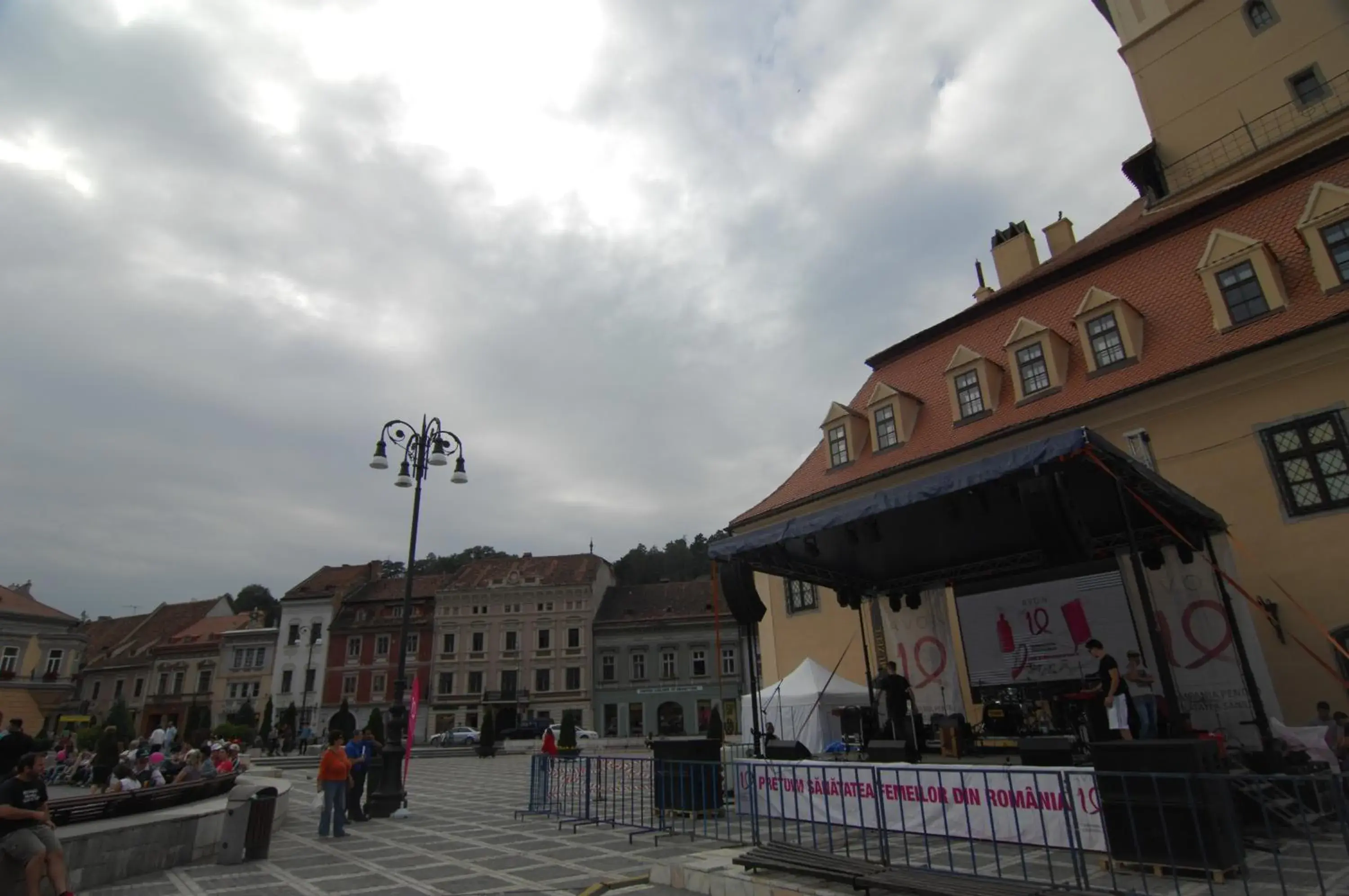 Facade/entrance in Main Square Apartments & More Facade/entrance in Main Square Apartments & More