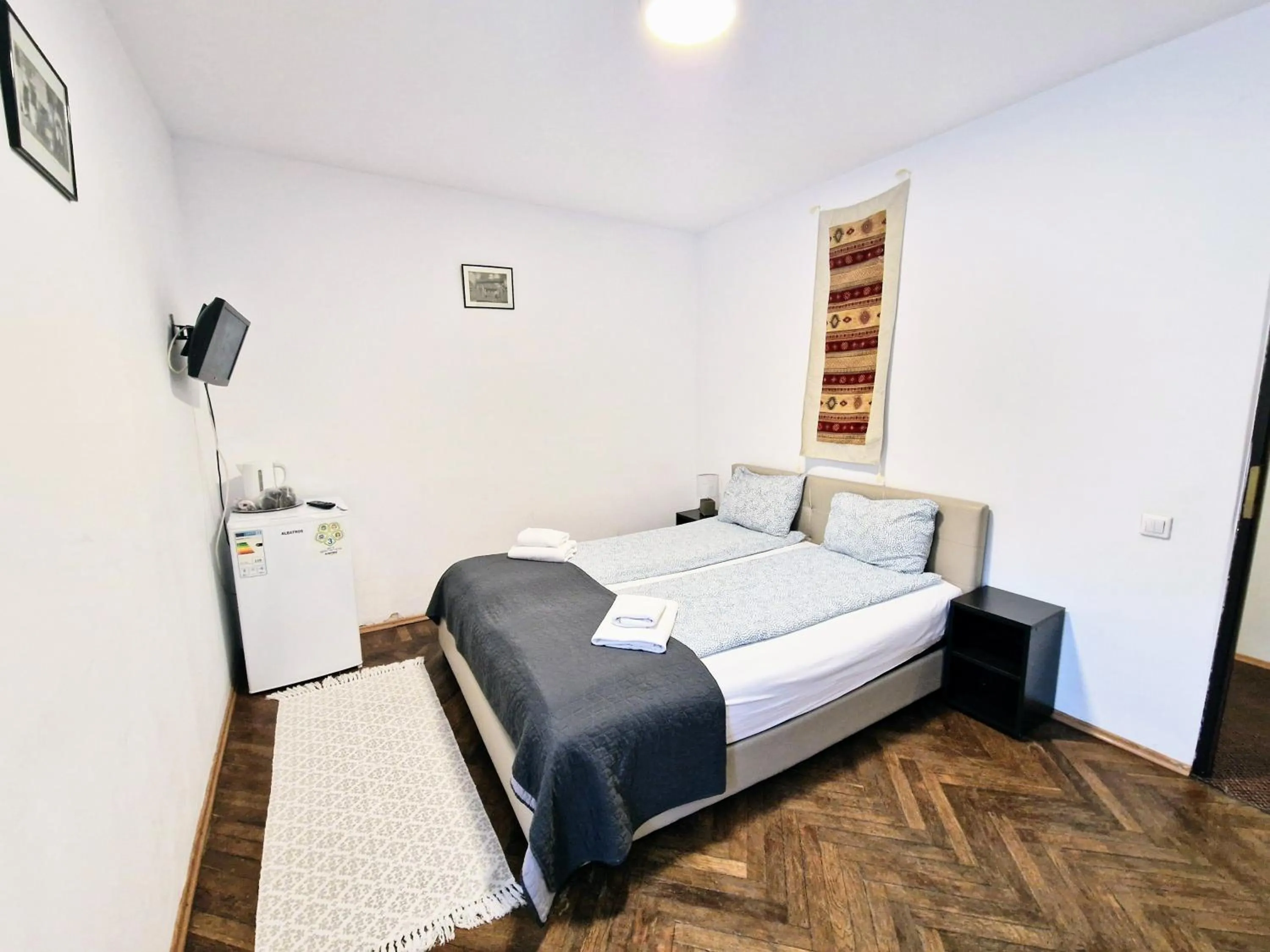 Photo of the whole room, Bed in Main Square Apartments & More