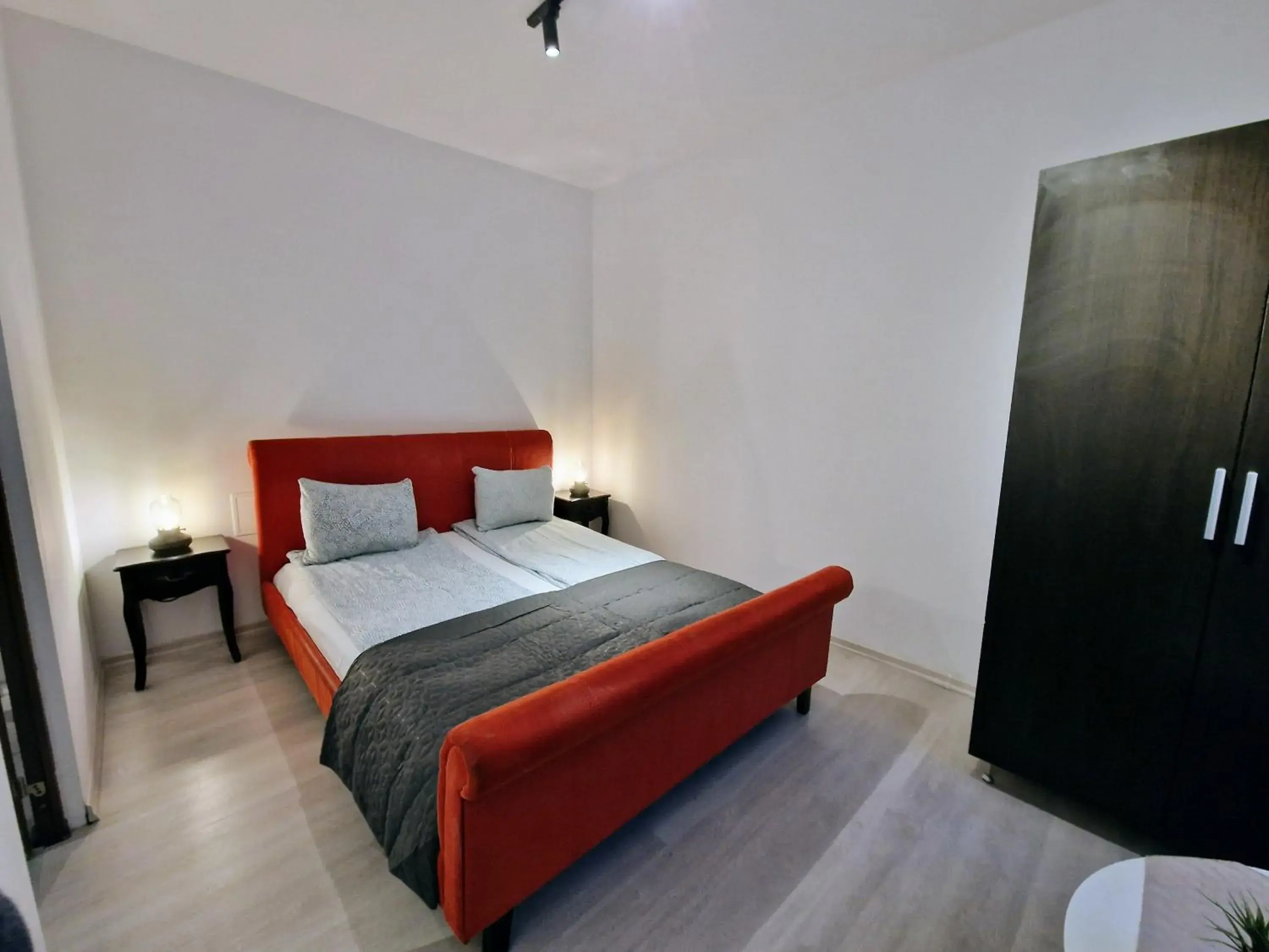 Bedroom, Bed in Main Square Apartments & More Bedroom, Bed in Main Square Apartments & More