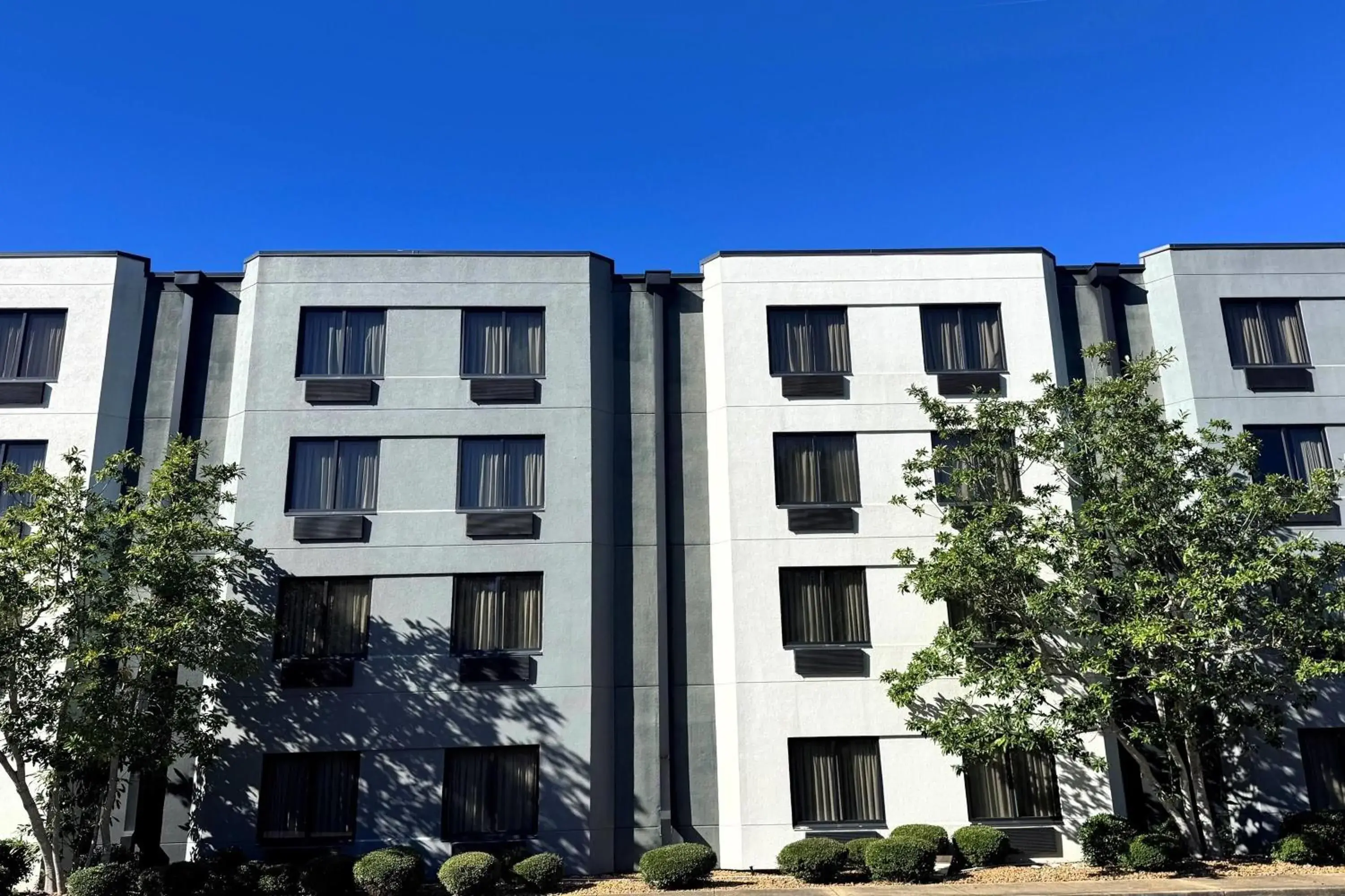 Property building in Travelodge by Wyndham Property building in Travelodge by Wyndham