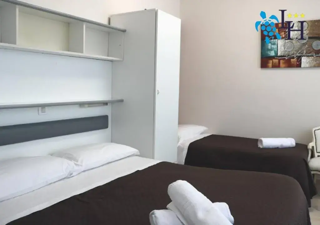 Triple Room with Balcony and Sea View in Hotel Lora RDA Luxury Triple Room with Balcony and Sea View in Hotel Lora RDA Luxury