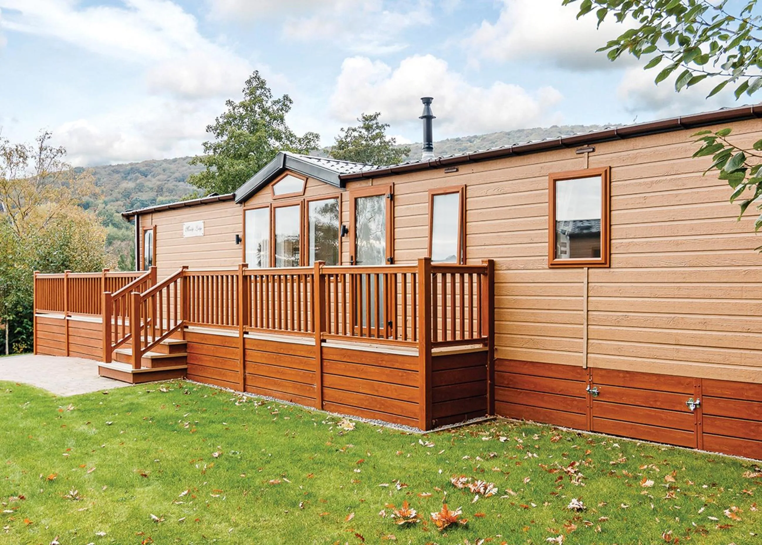Property building in Cheddar Woods Resort And Spa