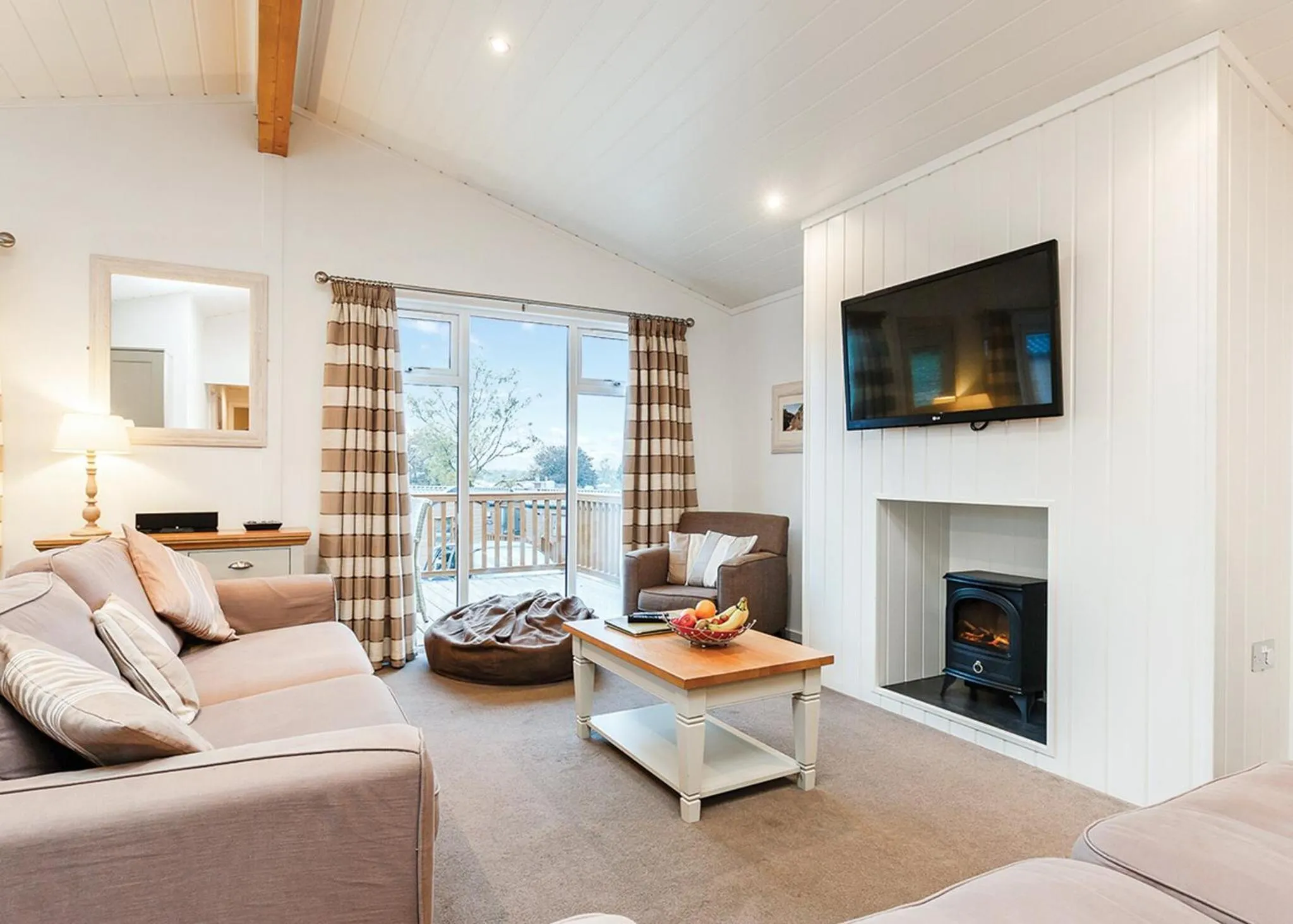 Property building in Cheddar Woods Resort And Spa