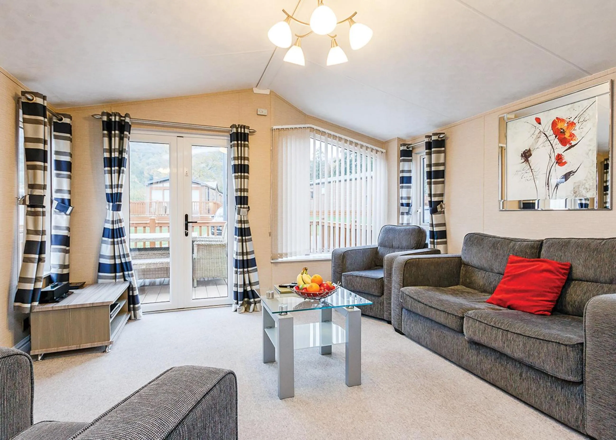 Property building in Cheddar Woods Resort And Spa