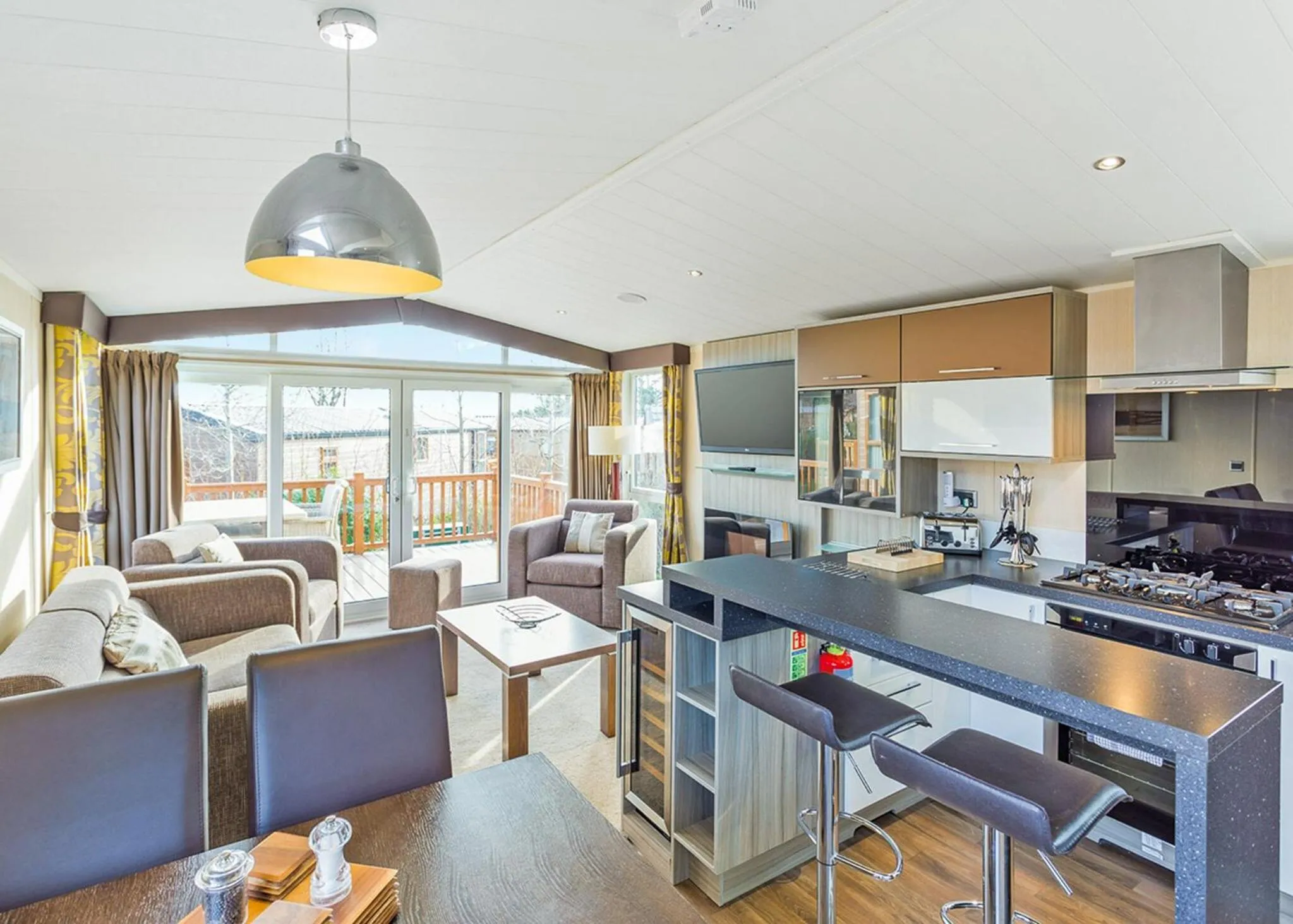 Property building in Cheddar Woods Resort And Spa