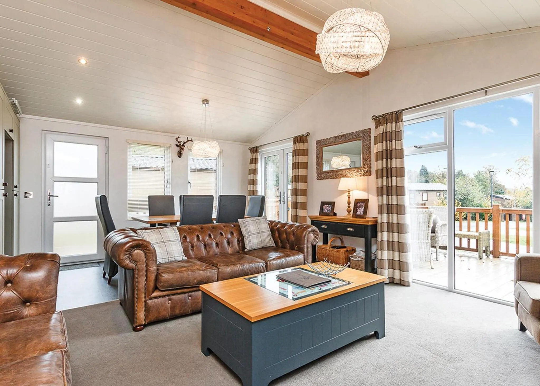 Property building in Cheddar Woods Resort And Spa