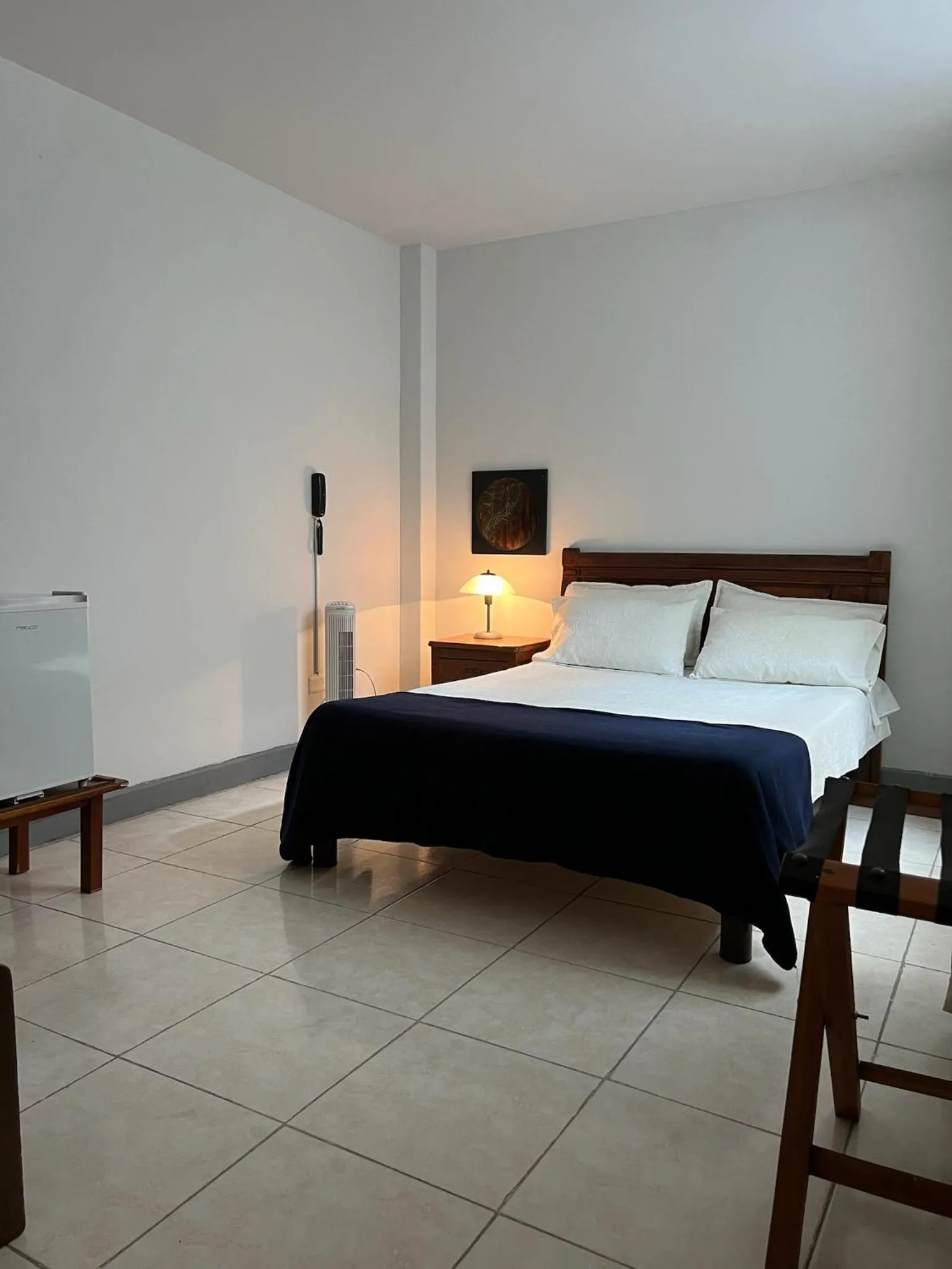 Photo of the whole room, Bed in HOTEL ARMENIA CENTRO , TENEMOS AGUA CALIENTE y FACTURACION ELECTRONICA, Gracias