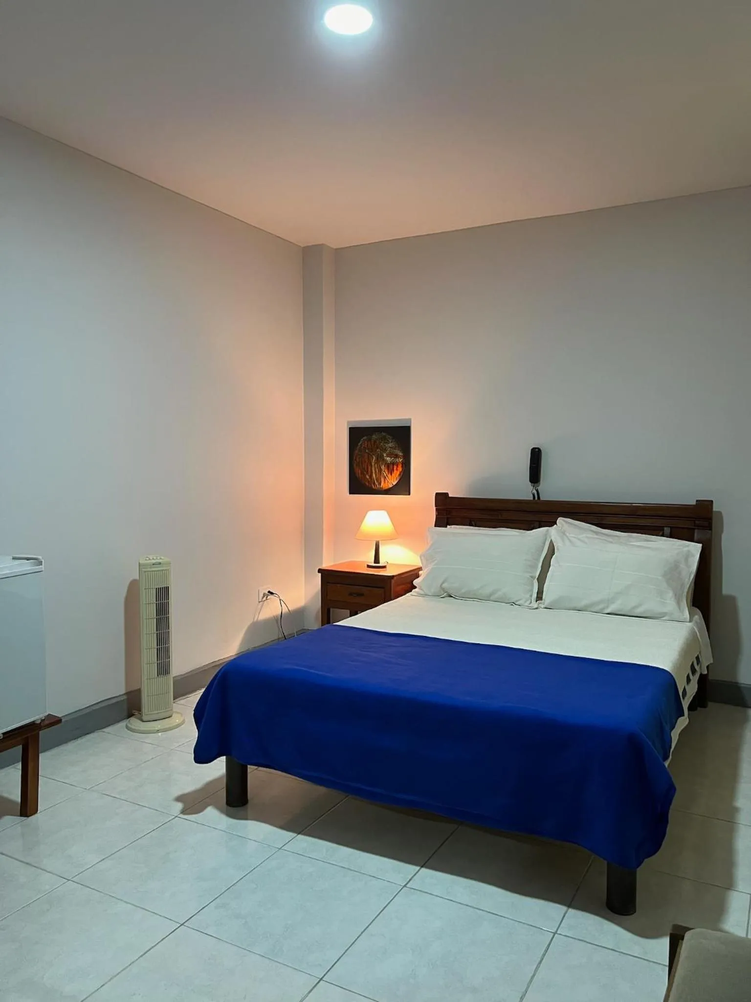 Photo of the whole room, Bed in HOTEL ARMENIA CENTRO , TENEMOS AGUA CALIENTE y FACTURACION ELECTRONICA, Gracias