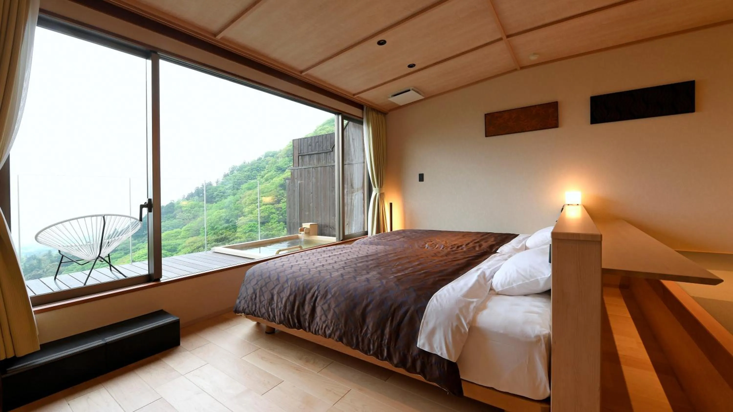 Photo of the whole room, Bed in Takimotokan Yuki No Sato