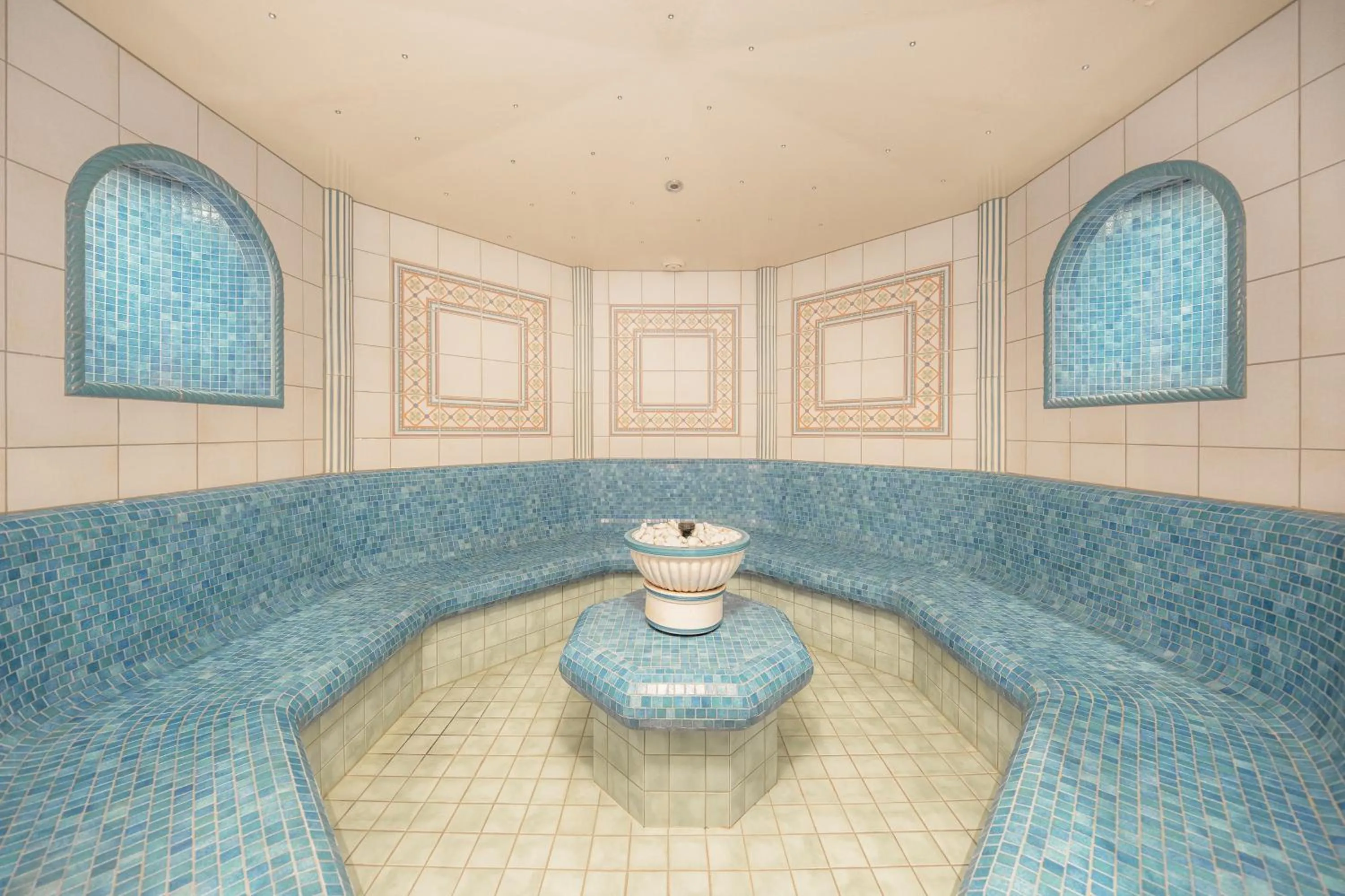 Steam room in Alpenhotel Tirolerhof Gerlos