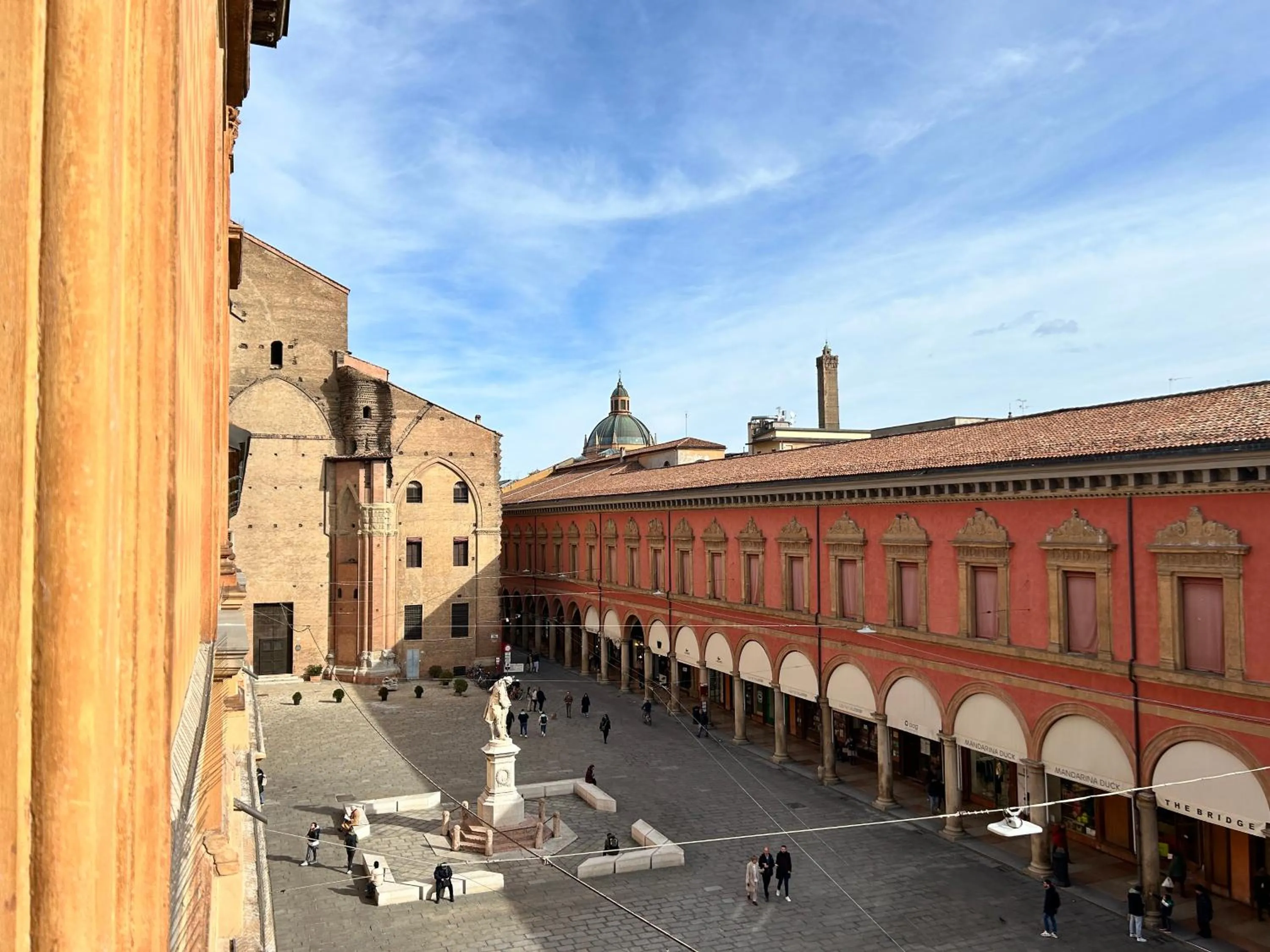 Property building in Frame Bologna