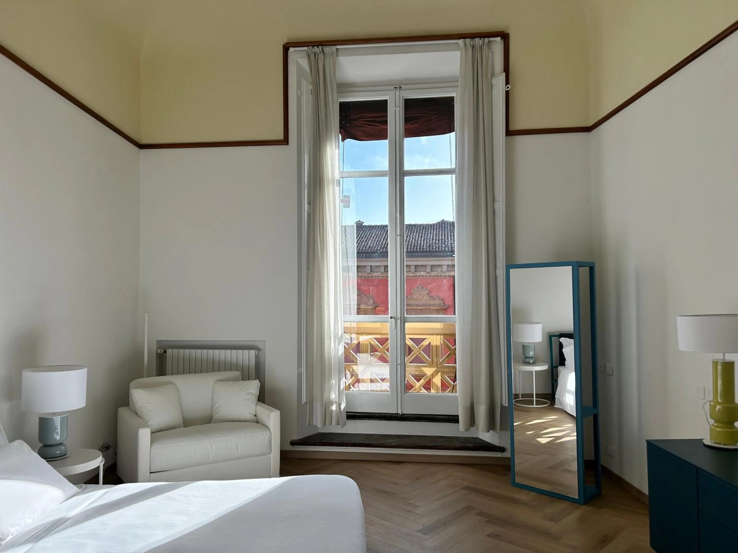 Bedroom, Bed in Frame Bologna