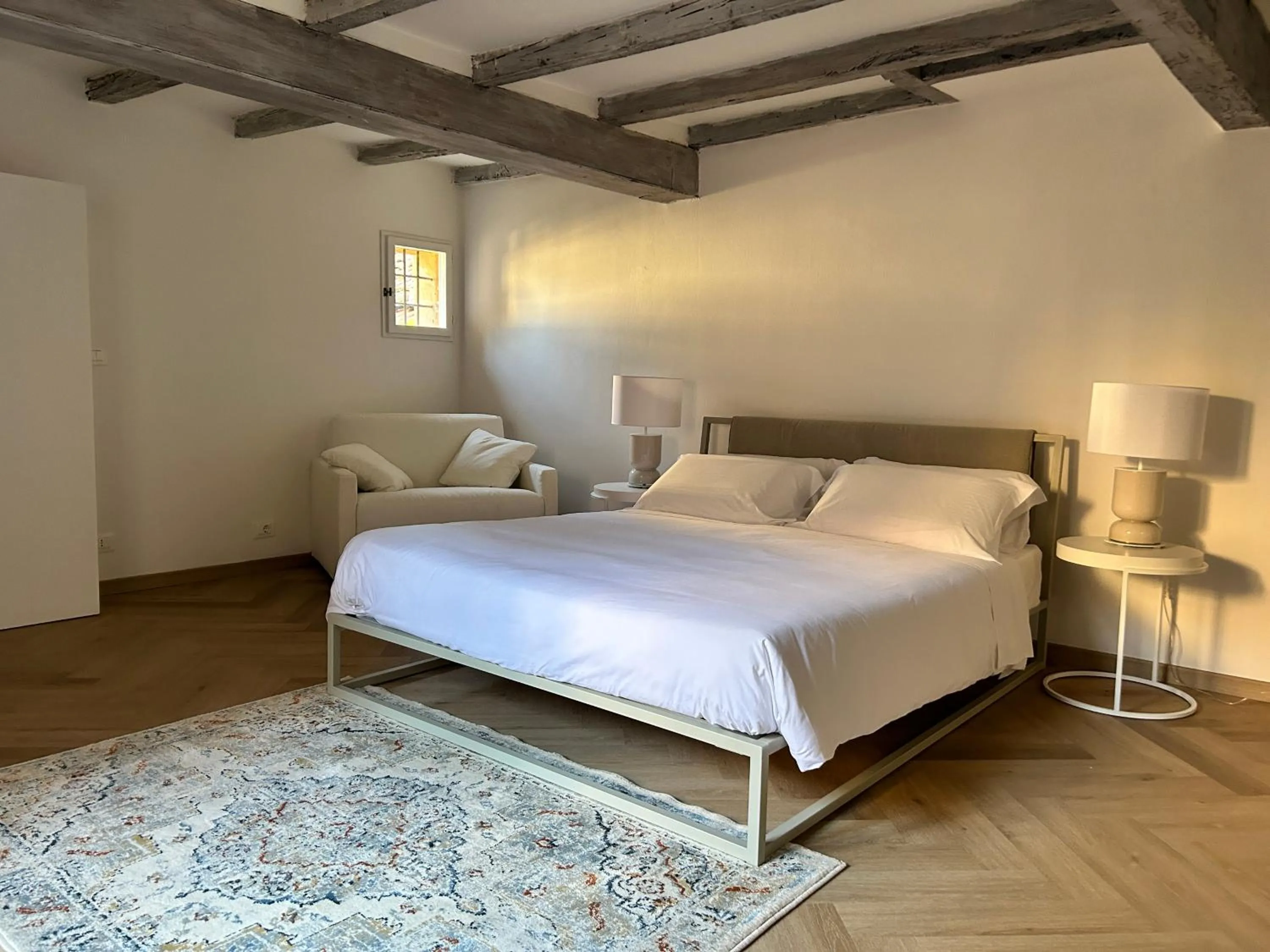 Bedroom, Bed in Frame Bologna