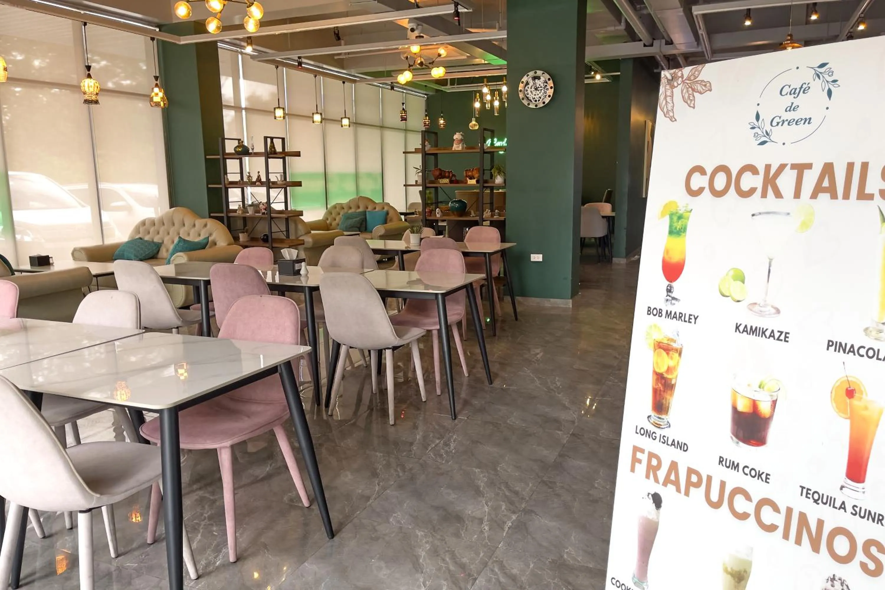 The Clover Hotel Angeles City