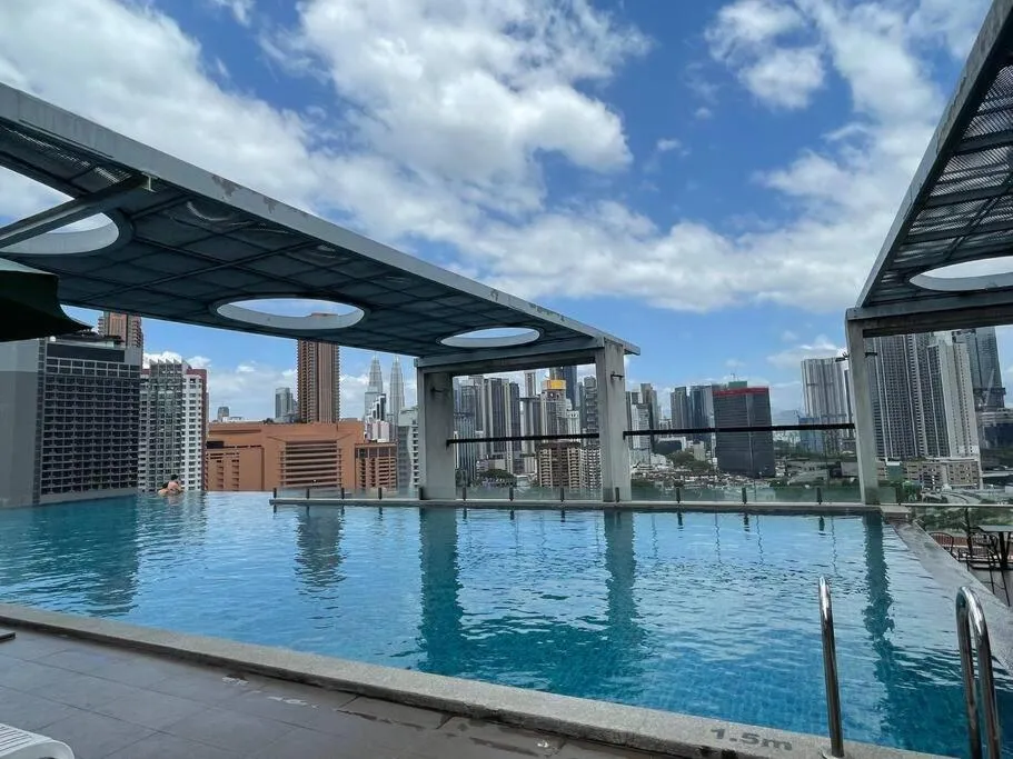 City view in D’ Majestic Place by Bimbee