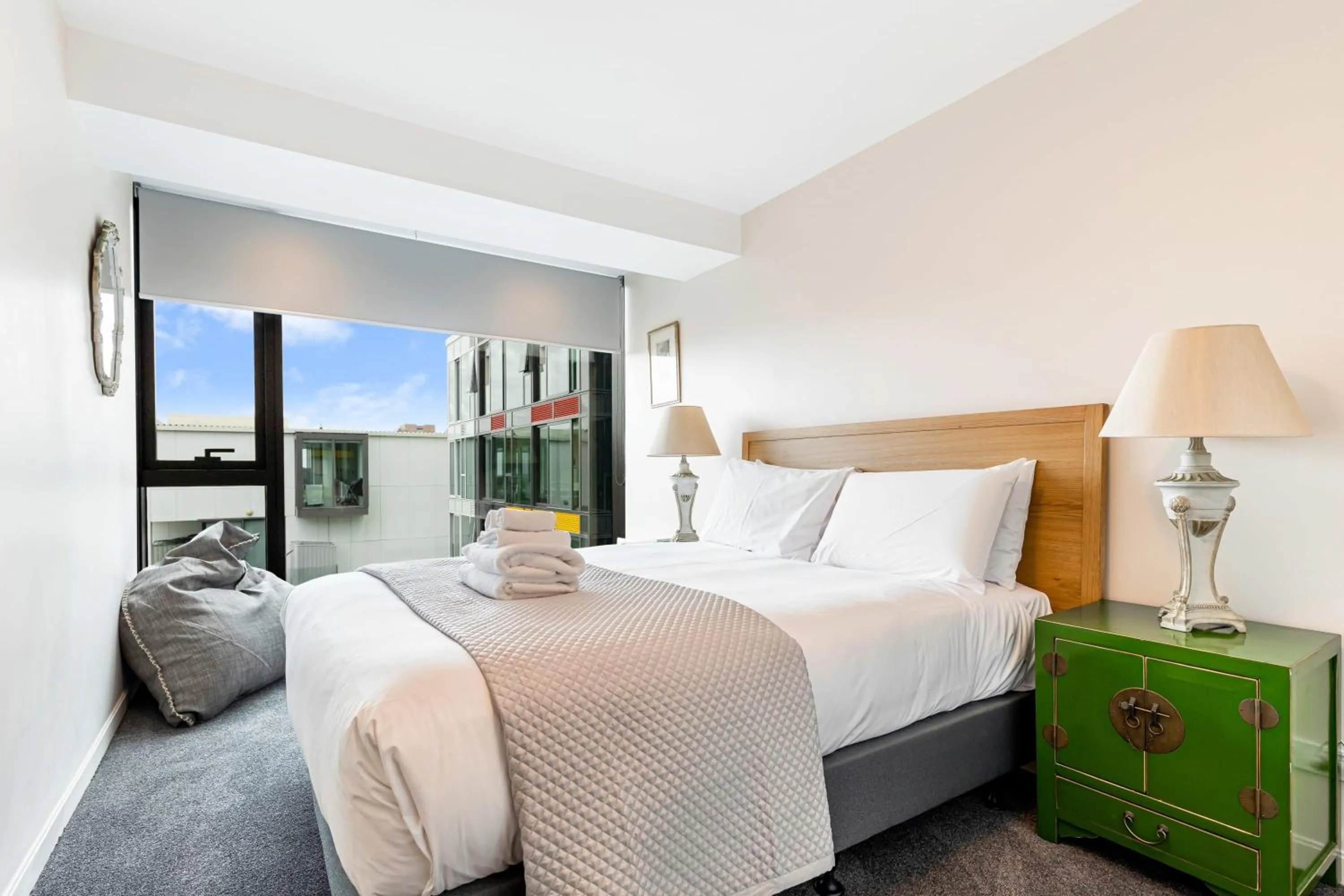 Zodiak Stays Cozy CBD 2BR Near Top Dining Spots