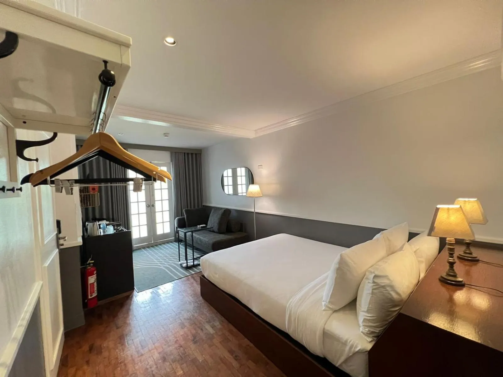 The Henry Suites MiraNila Quezon City