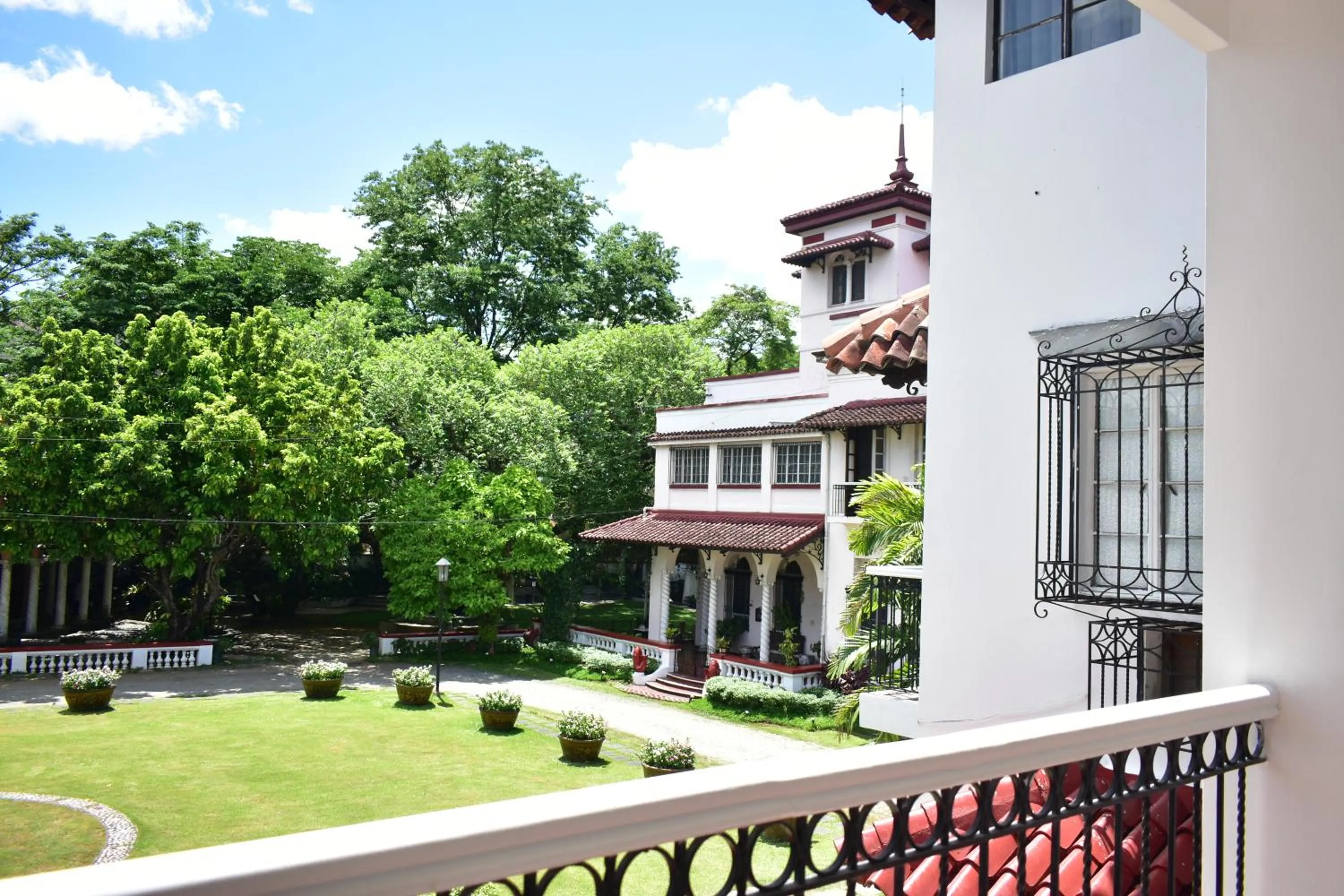 Balcony/Terrace in The Henry Suites MiraNila Quezon City